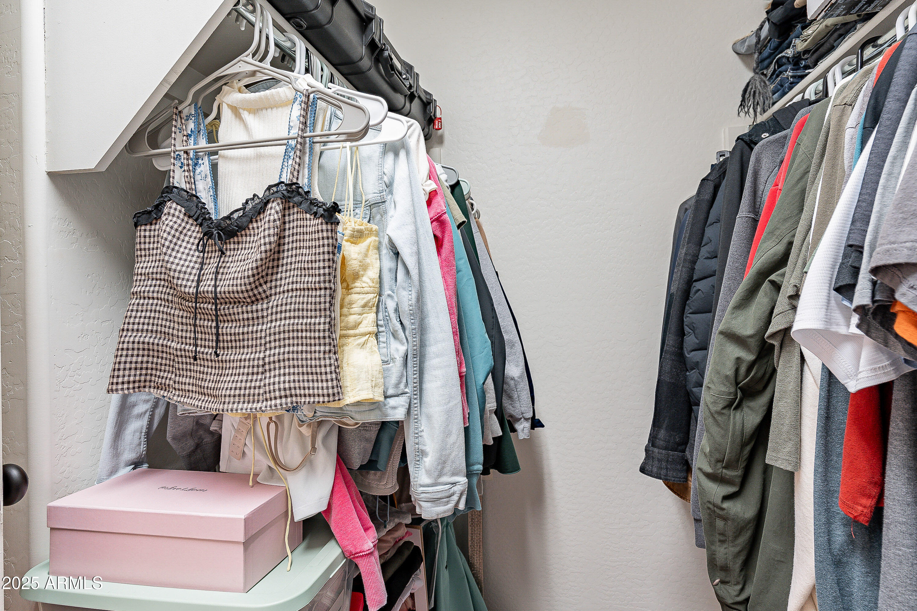 2469 S SAILORS Court