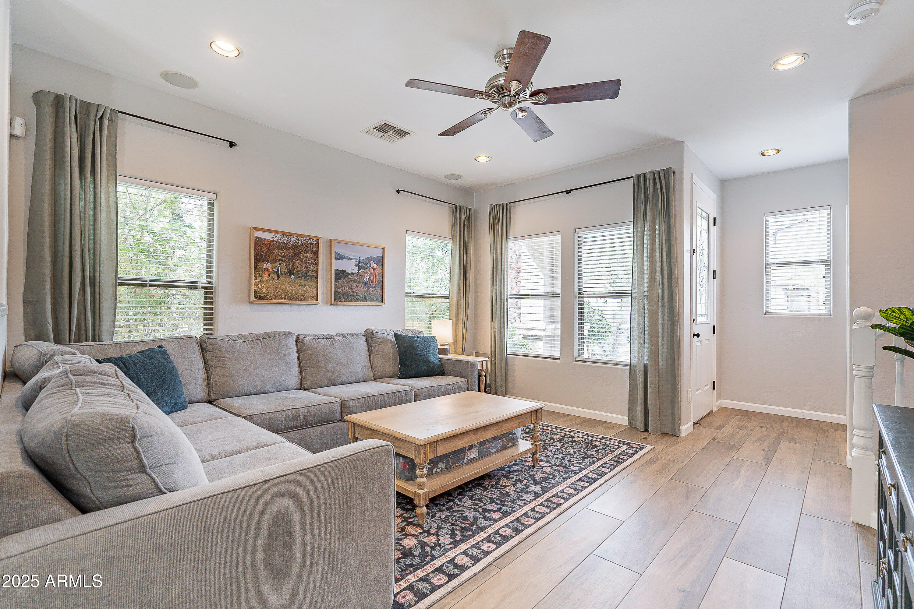 2469 S SAILORS Court