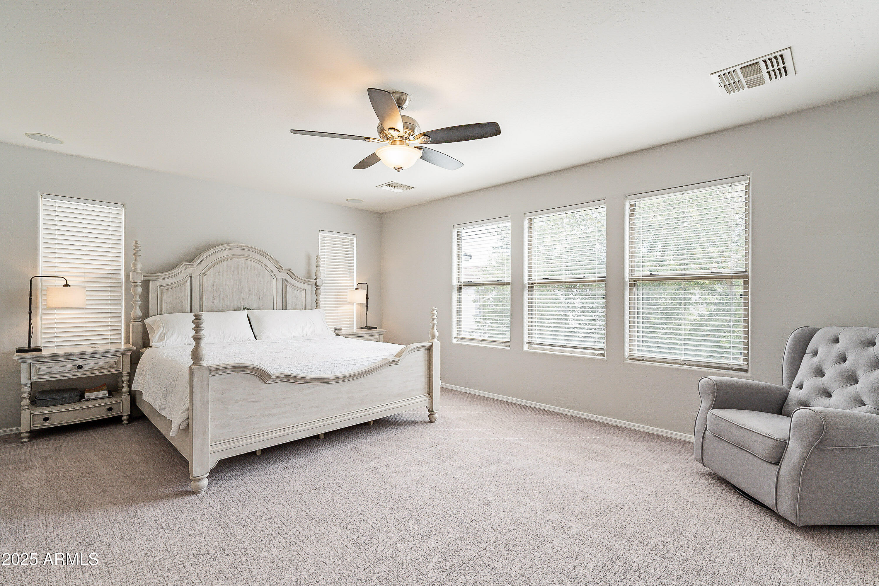 2469 S SAILORS Court