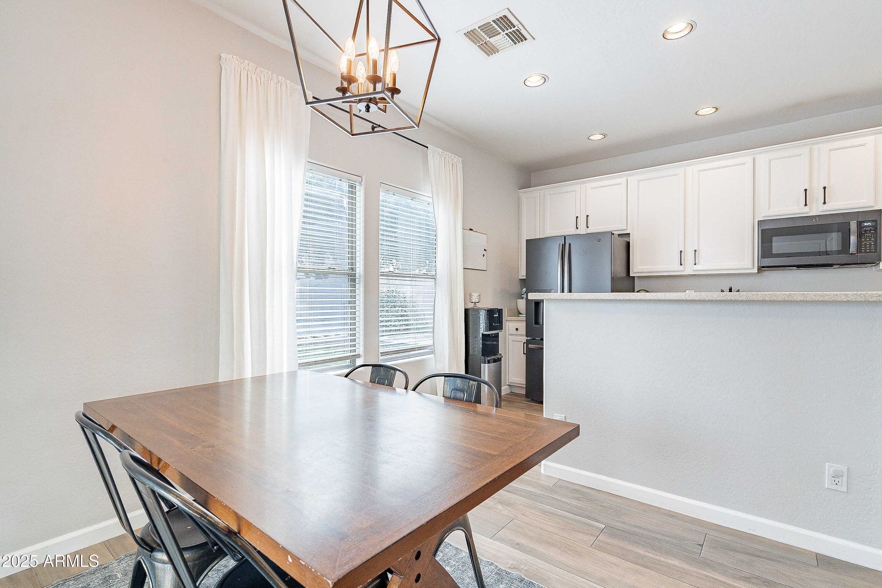 2469 S SAILORS Court