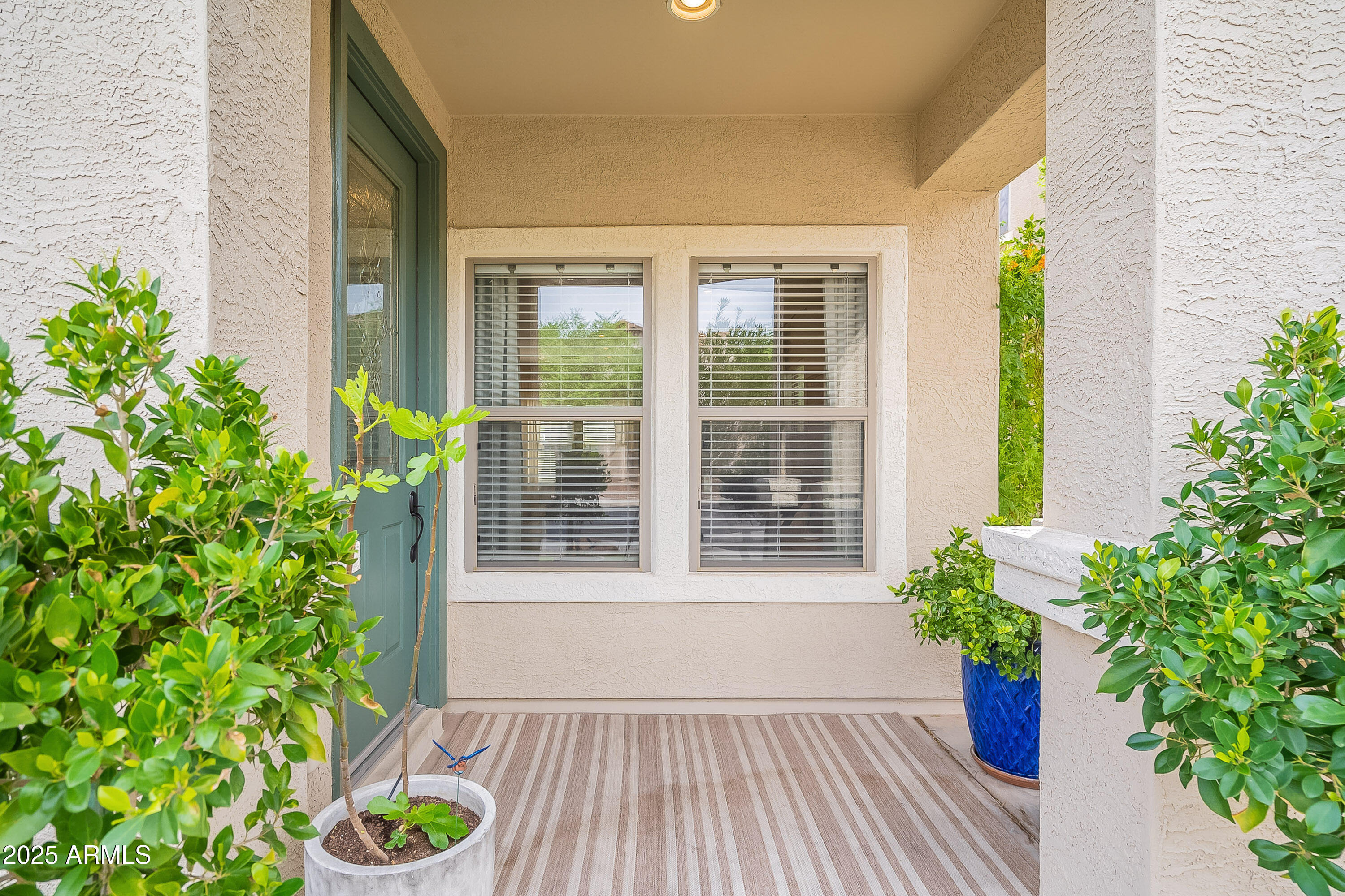 2469 S SAILORS Court