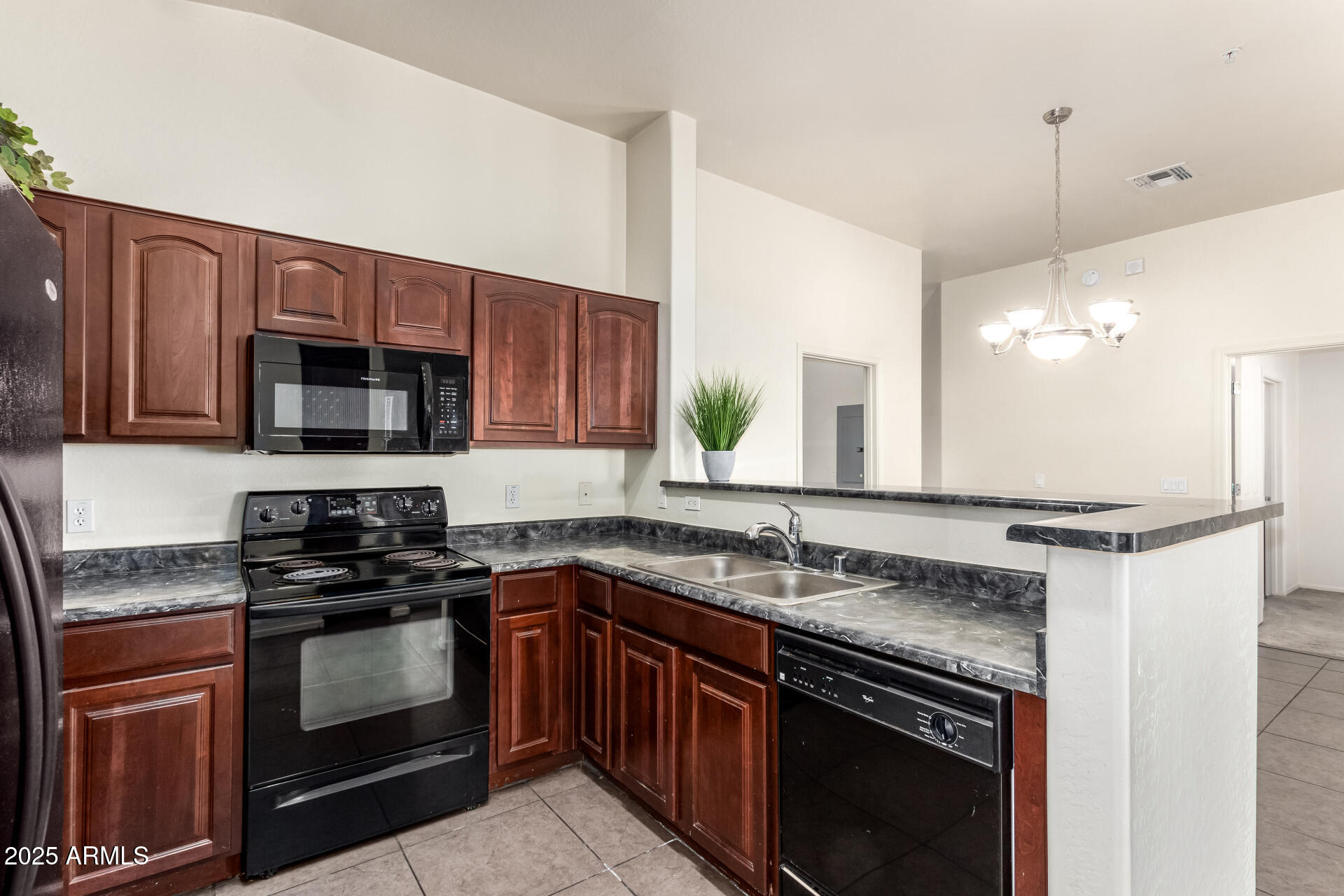 2024 S BALDWIN Street, 161