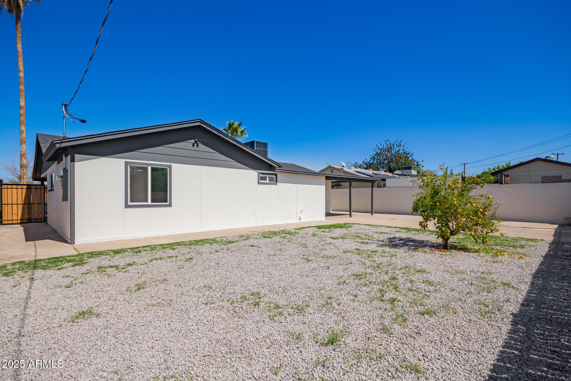 3029 W WINDROSE Drive