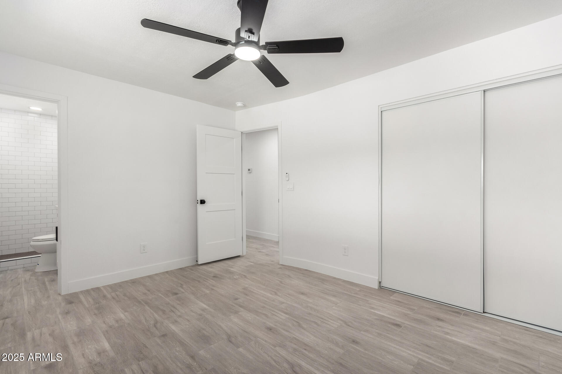 3029 W WINDROSE Drive