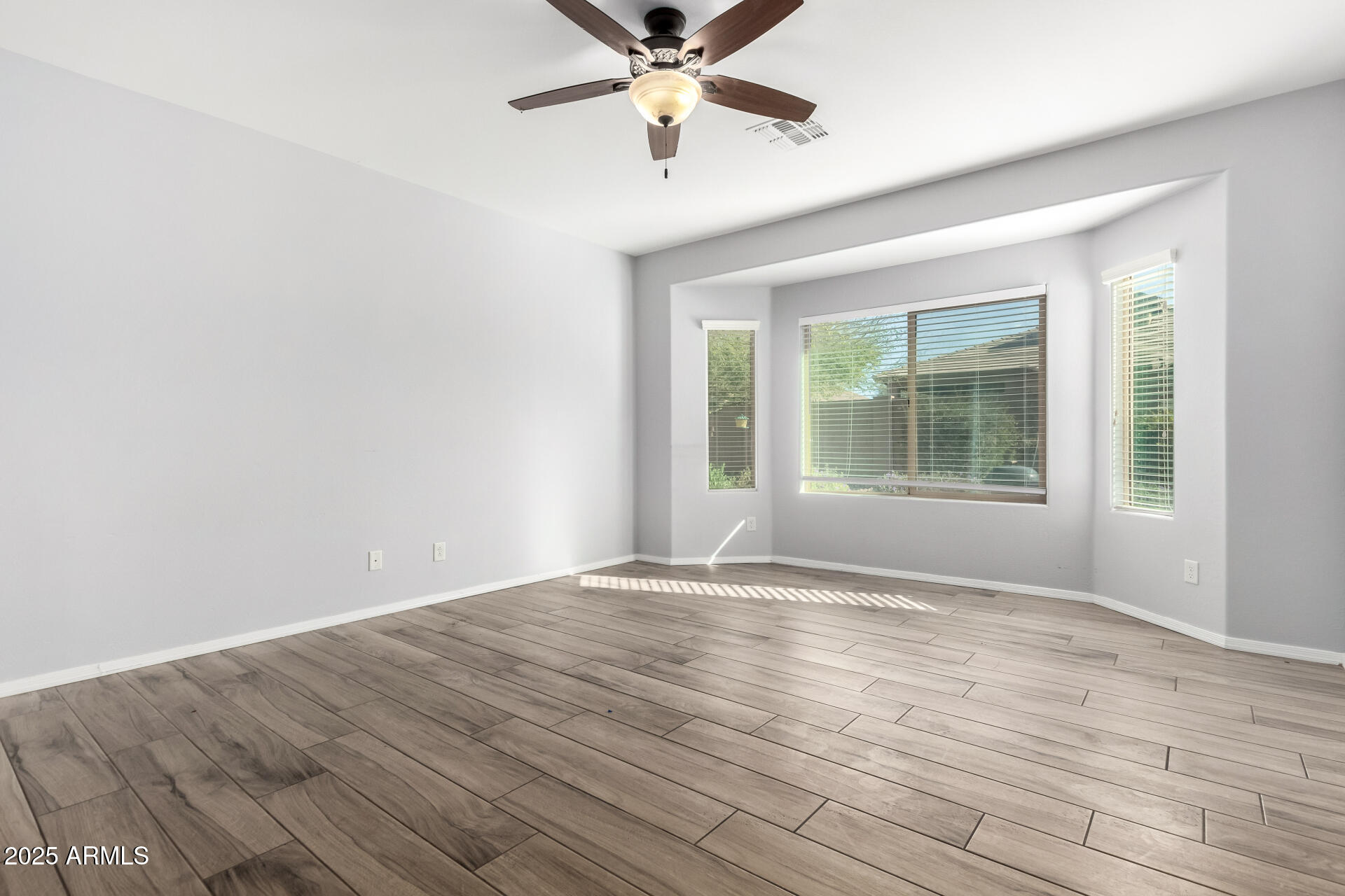 5625 W EUCLID Avenue