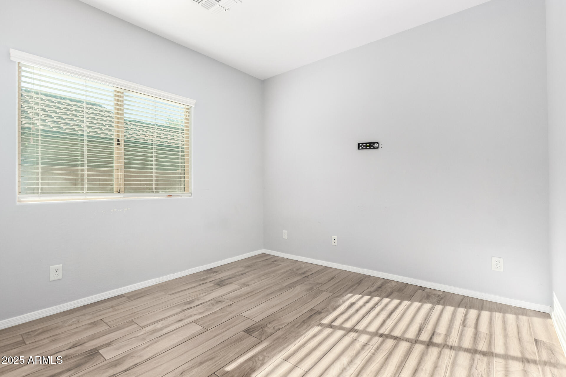 5625 W EUCLID Avenue