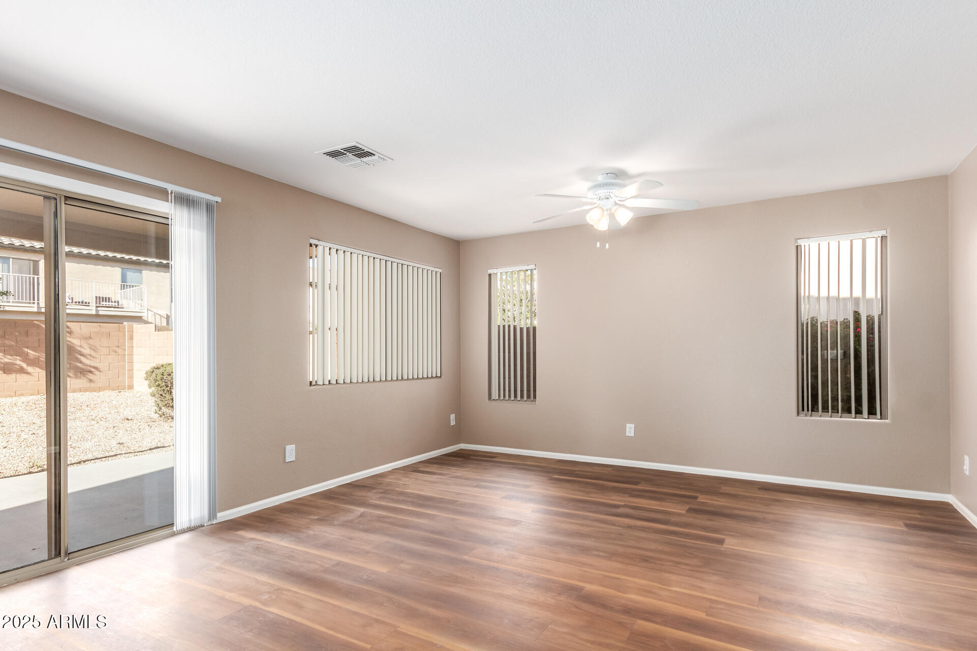 12532 W ORANGE Drive