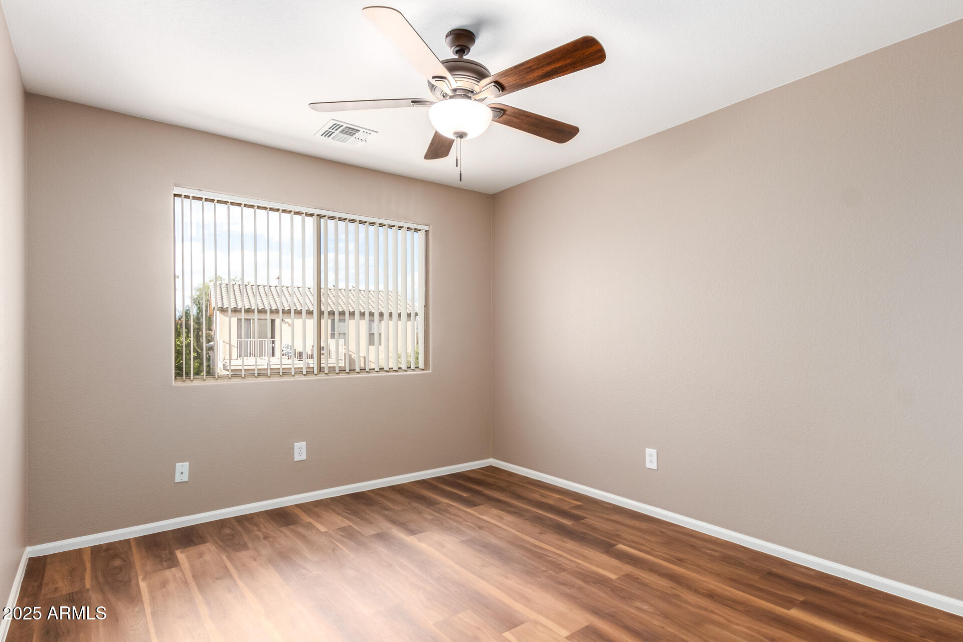 12532 W ORANGE Drive