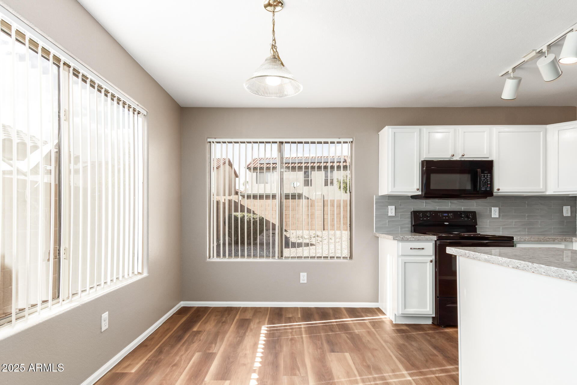 12532 W ORANGE Drive