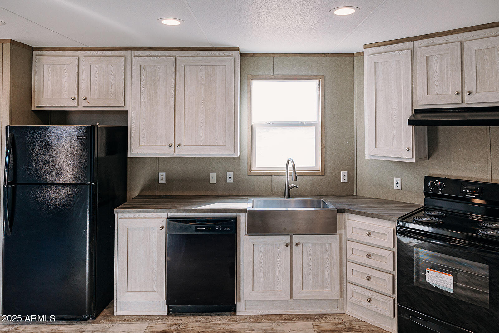 41456 W MCLELLAN Road