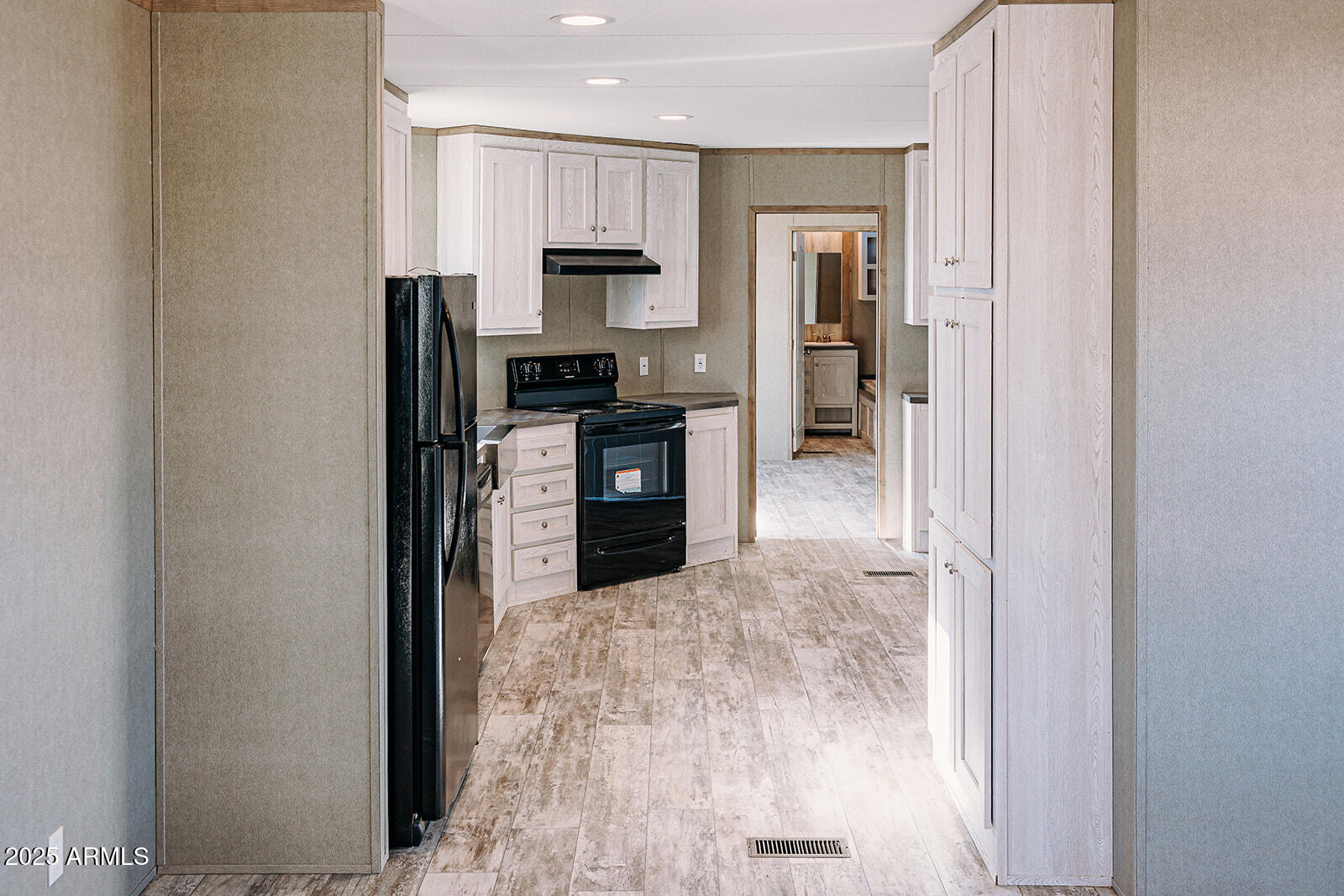 41456 W MCLELLAN Road