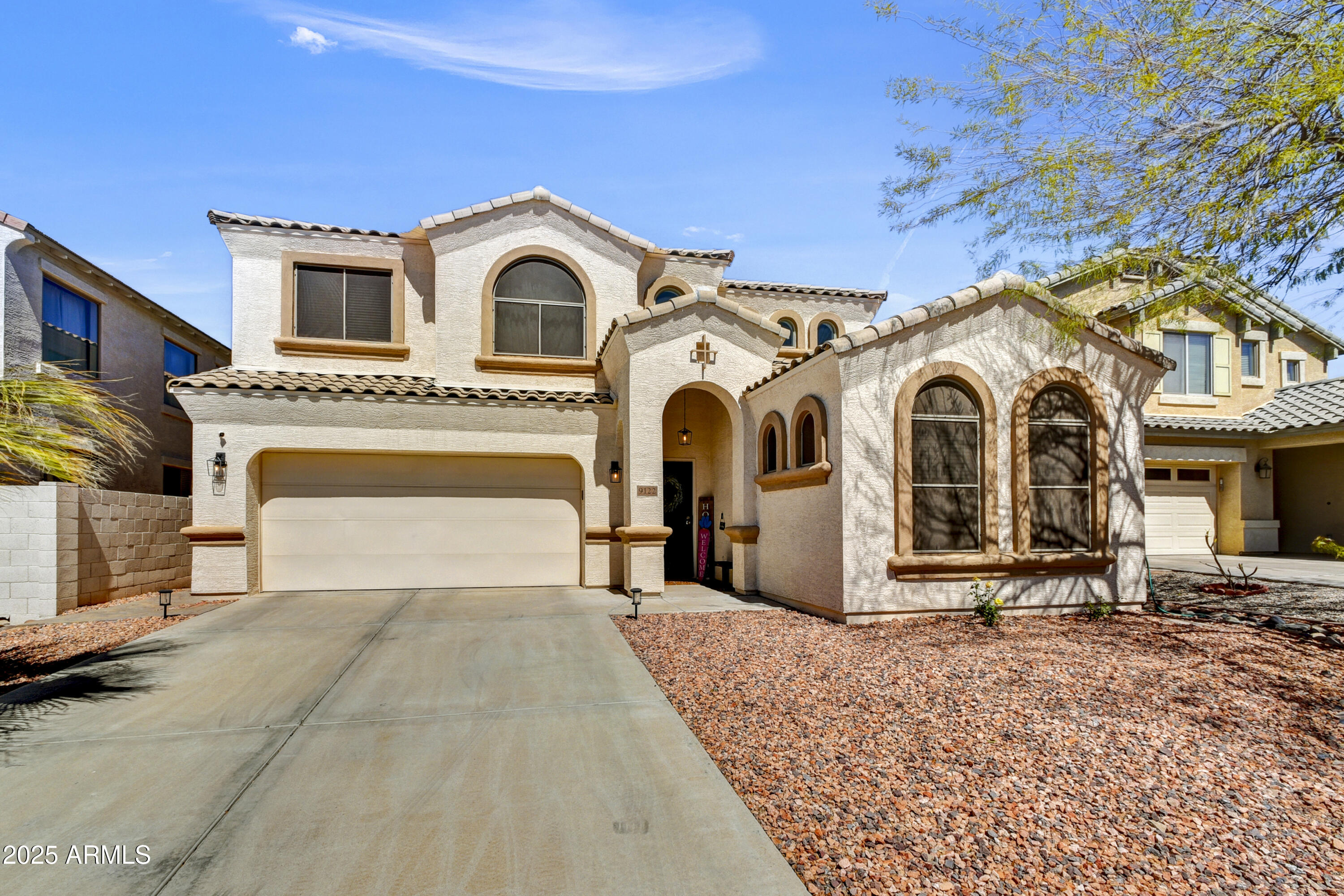 9122 W RIVERSIDE Avenue