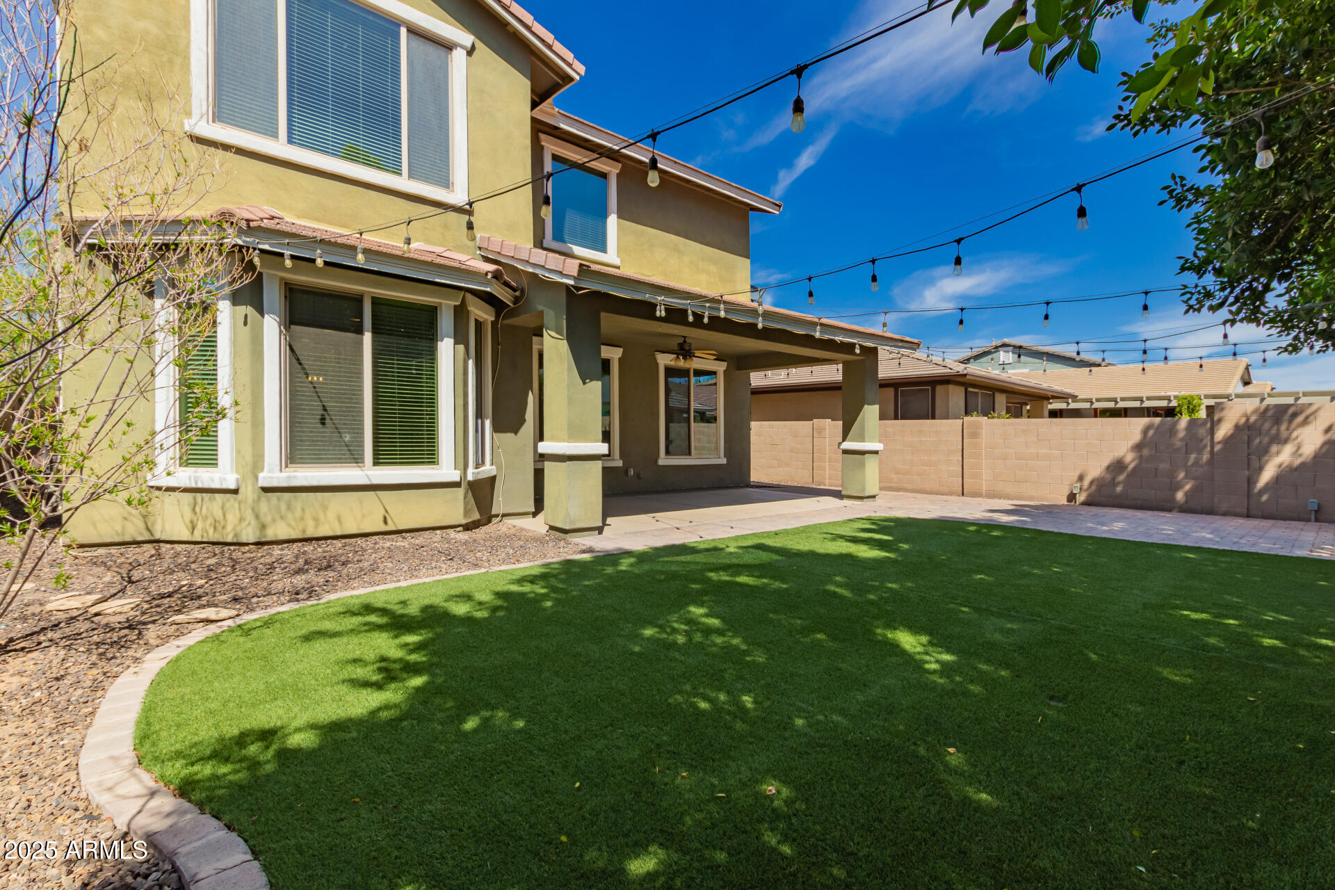 4059 E MESQUITE Street