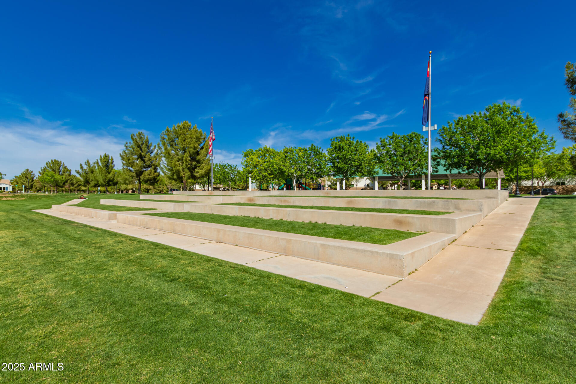 4059 E MESQUITE Street