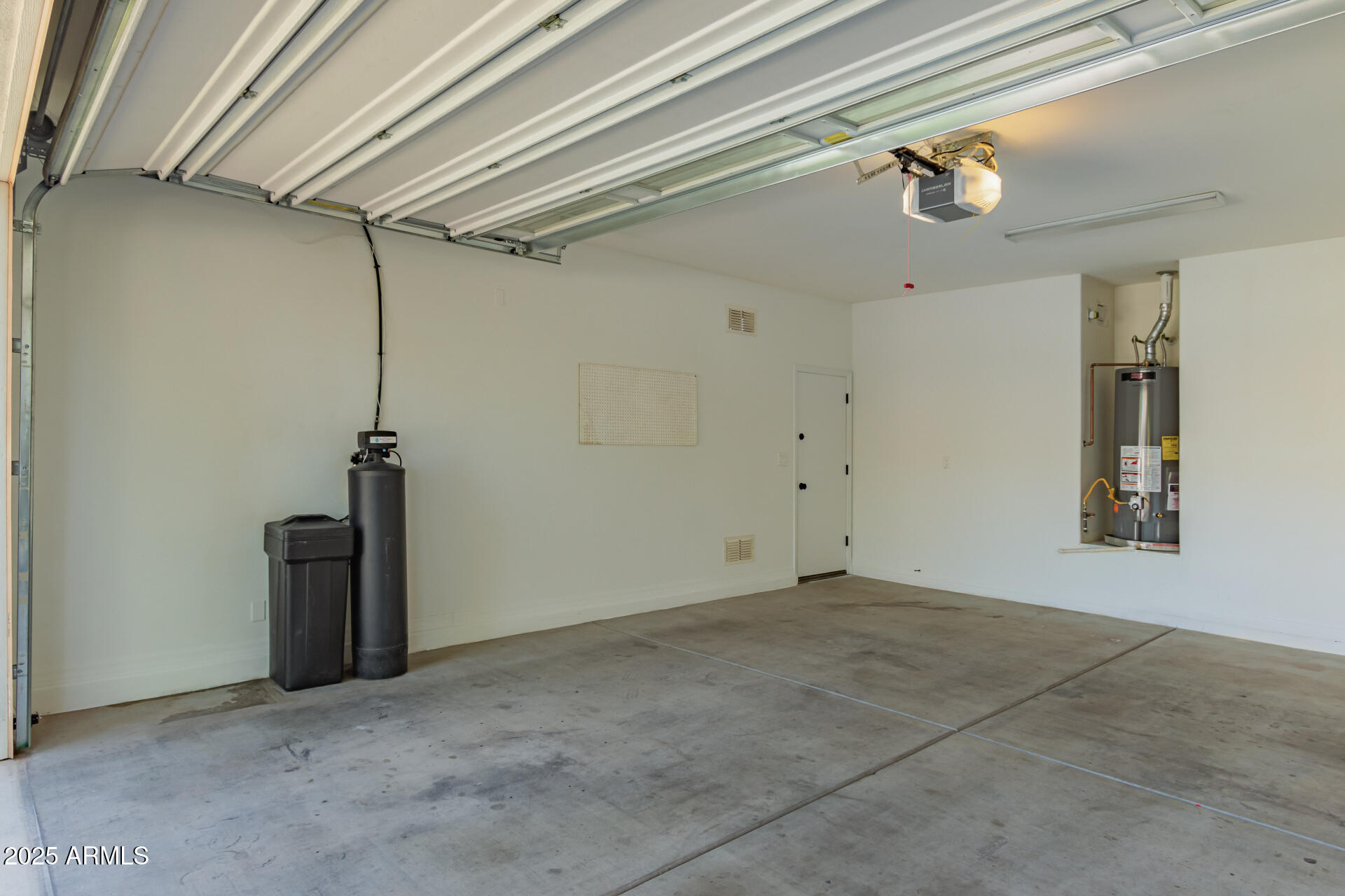 4059 E MESQUITE Street