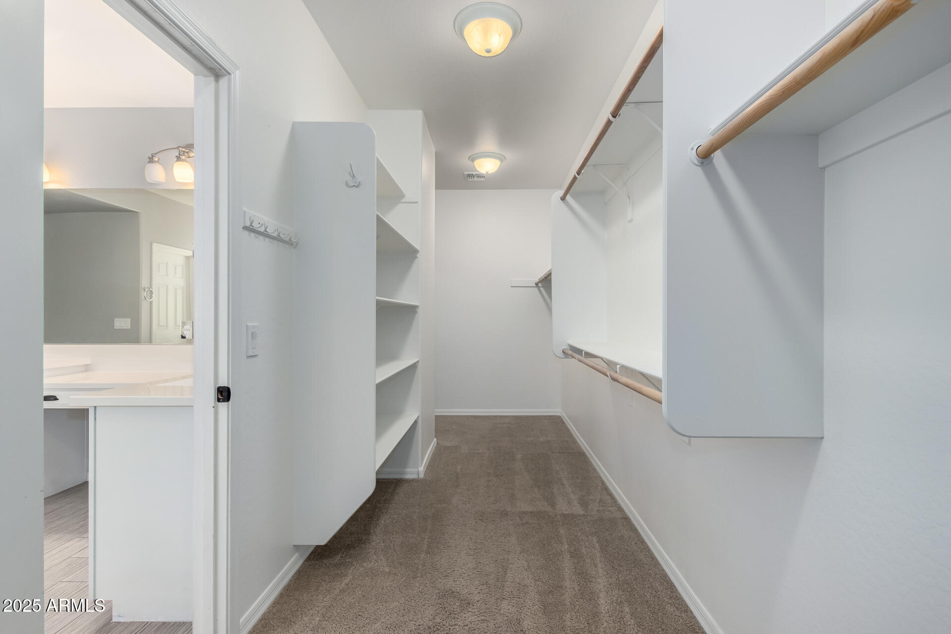 4059 E MESQUITE Street