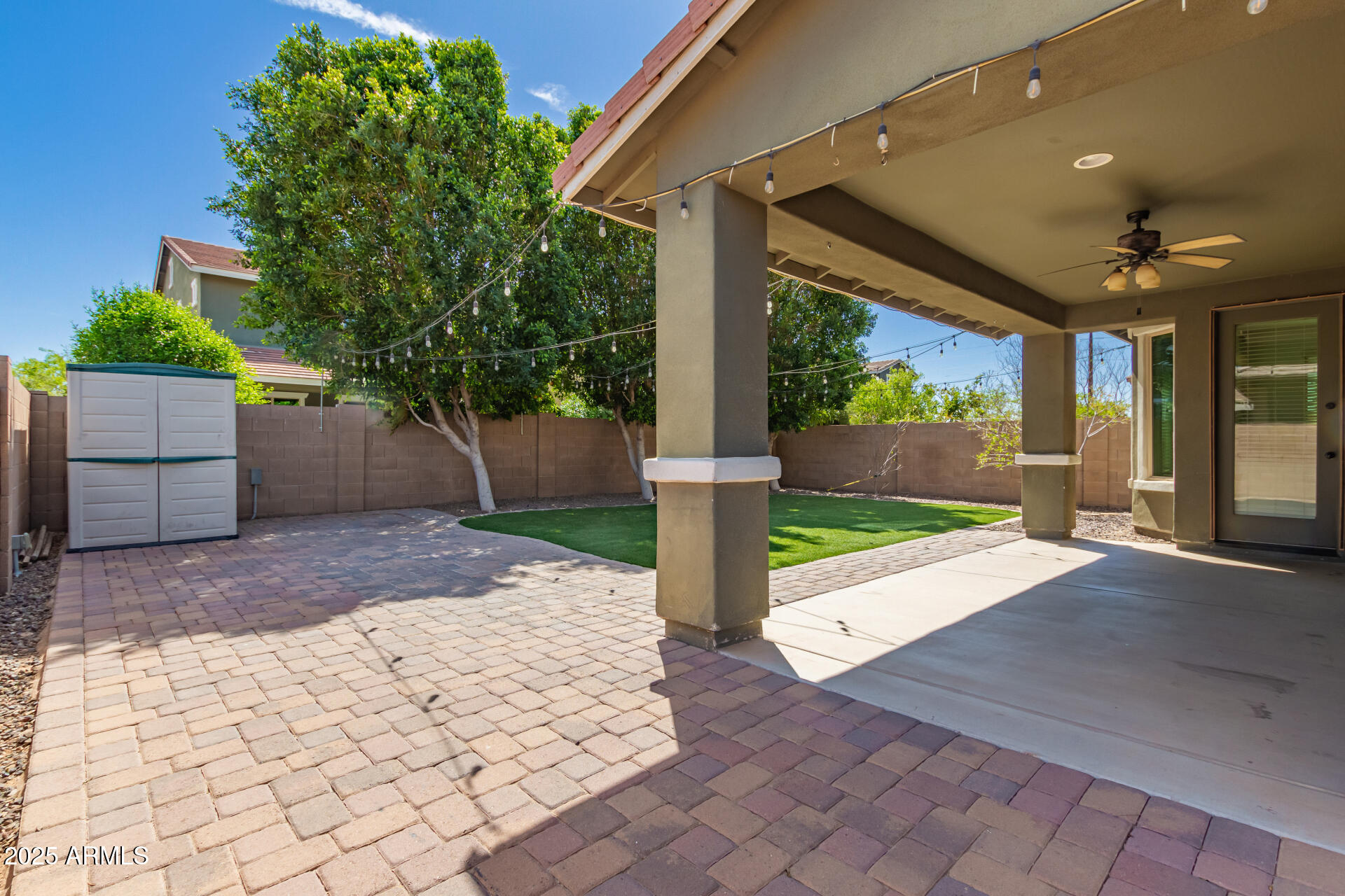 4059 E MESQUITE Street