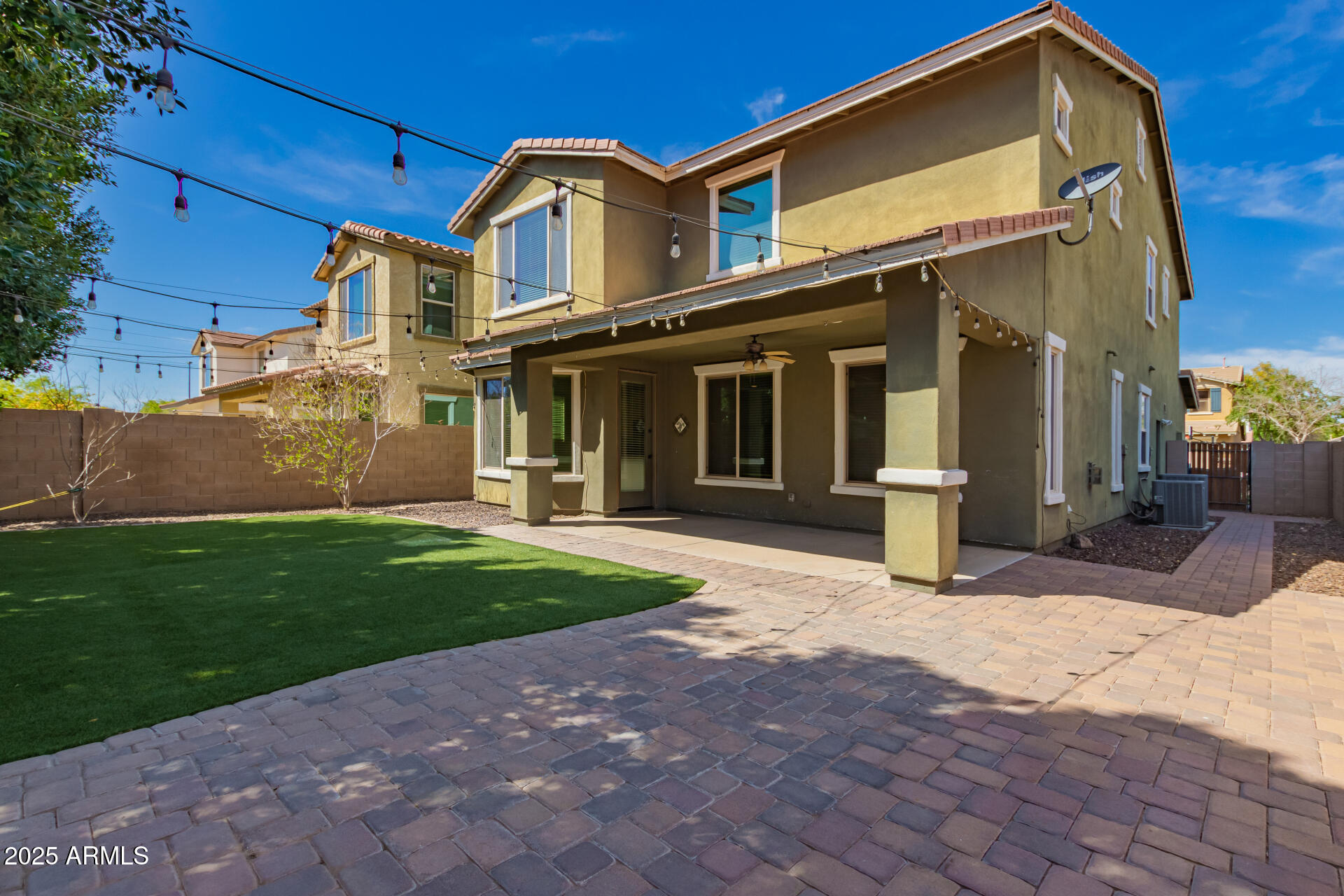 4059 E MESQUITE Street