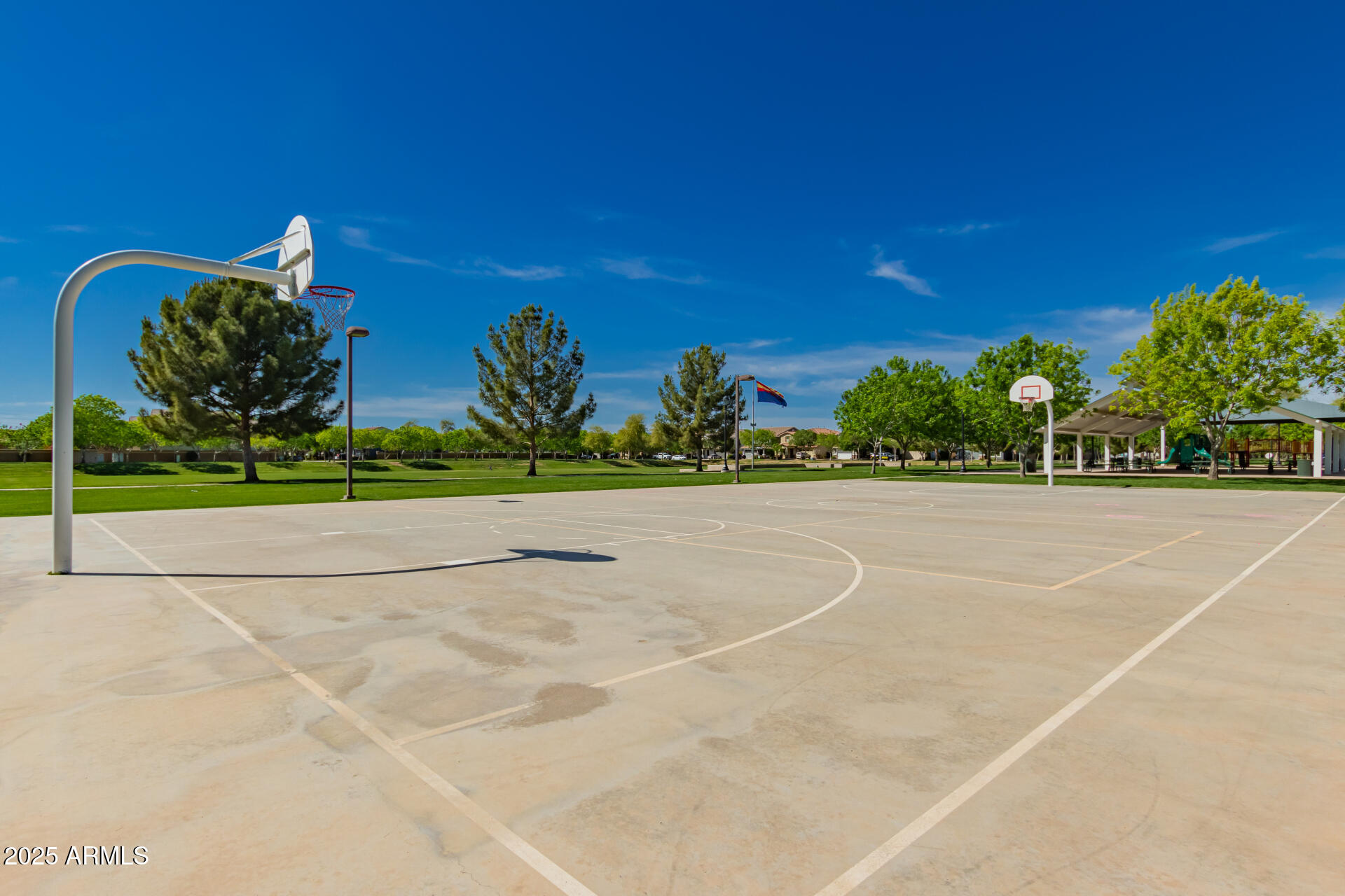 4059 E MESQUITE Street