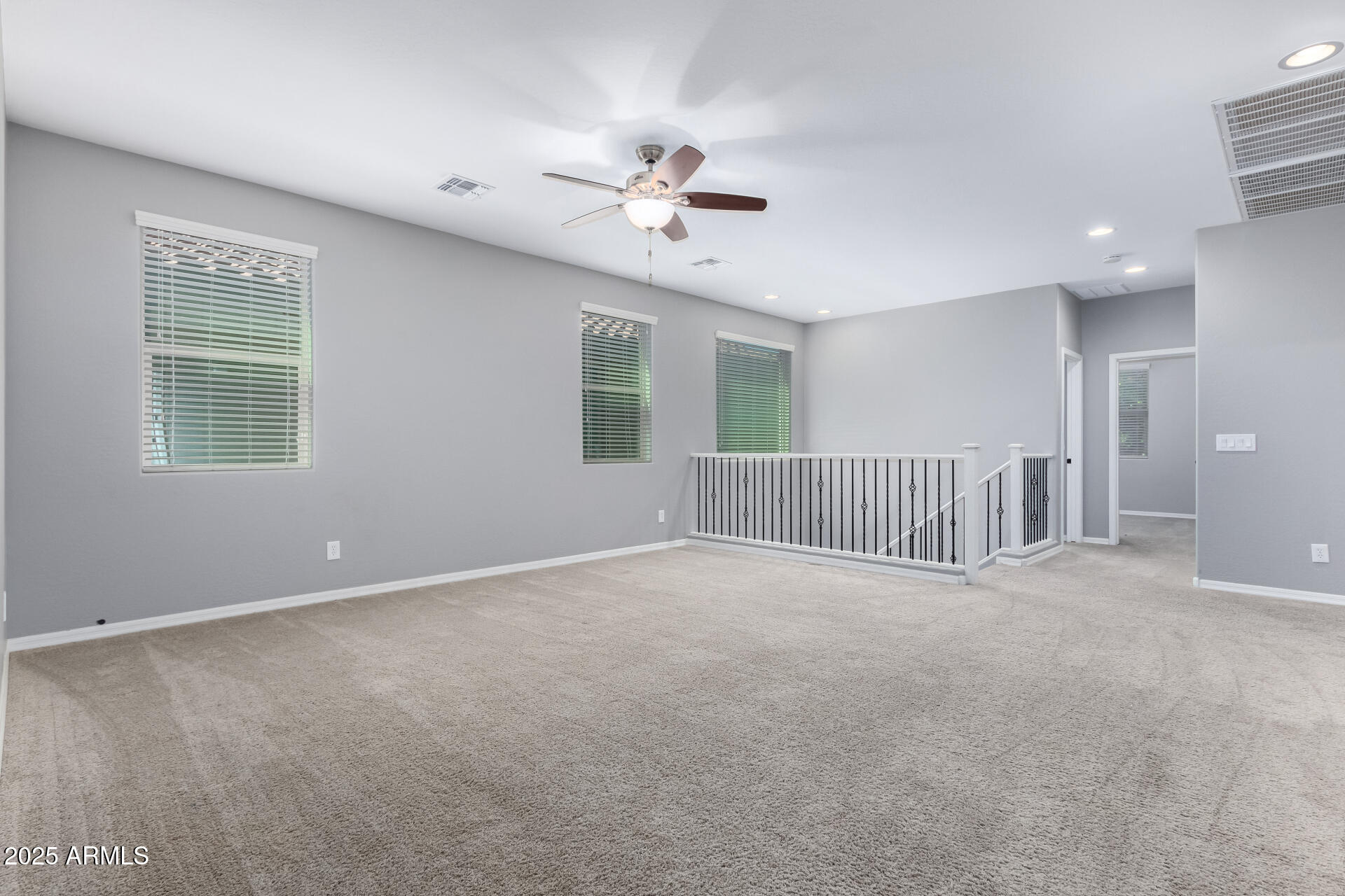 4059 E MESQUITE Street