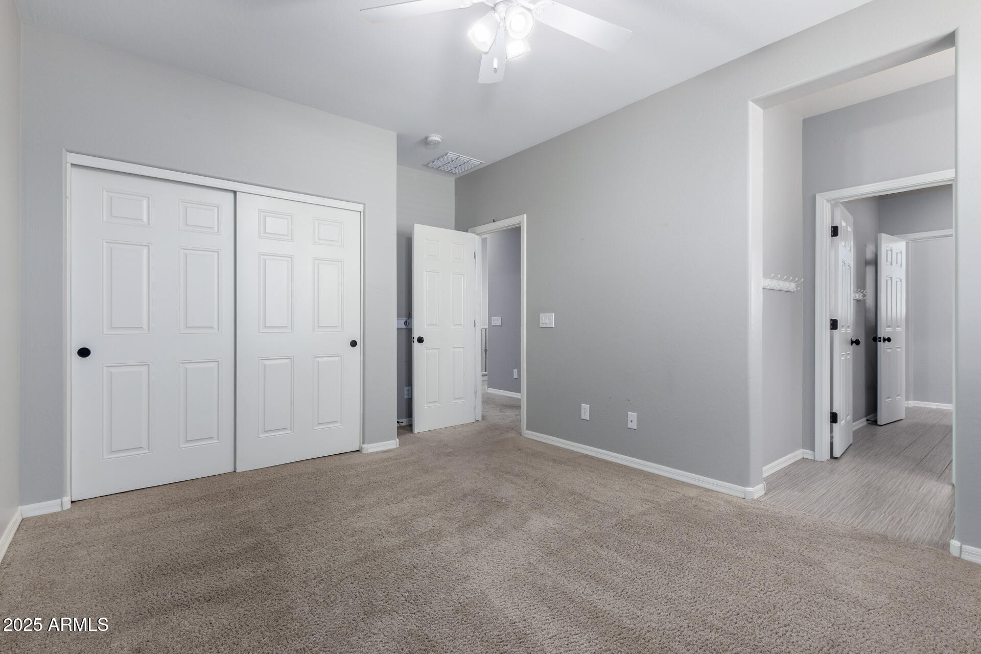 4059 E MESQUITE Street