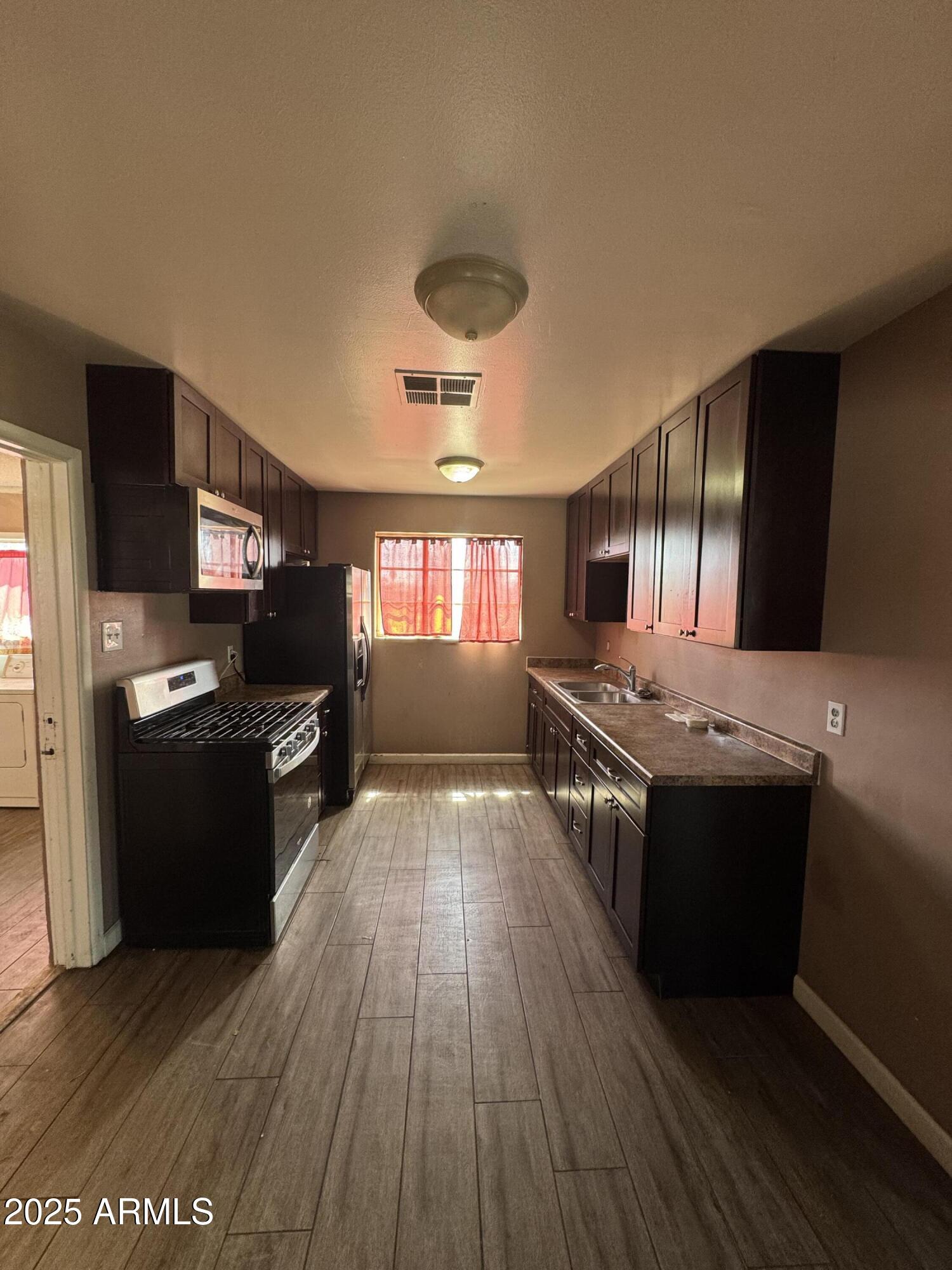 4339 W CRITTENDEN Lane