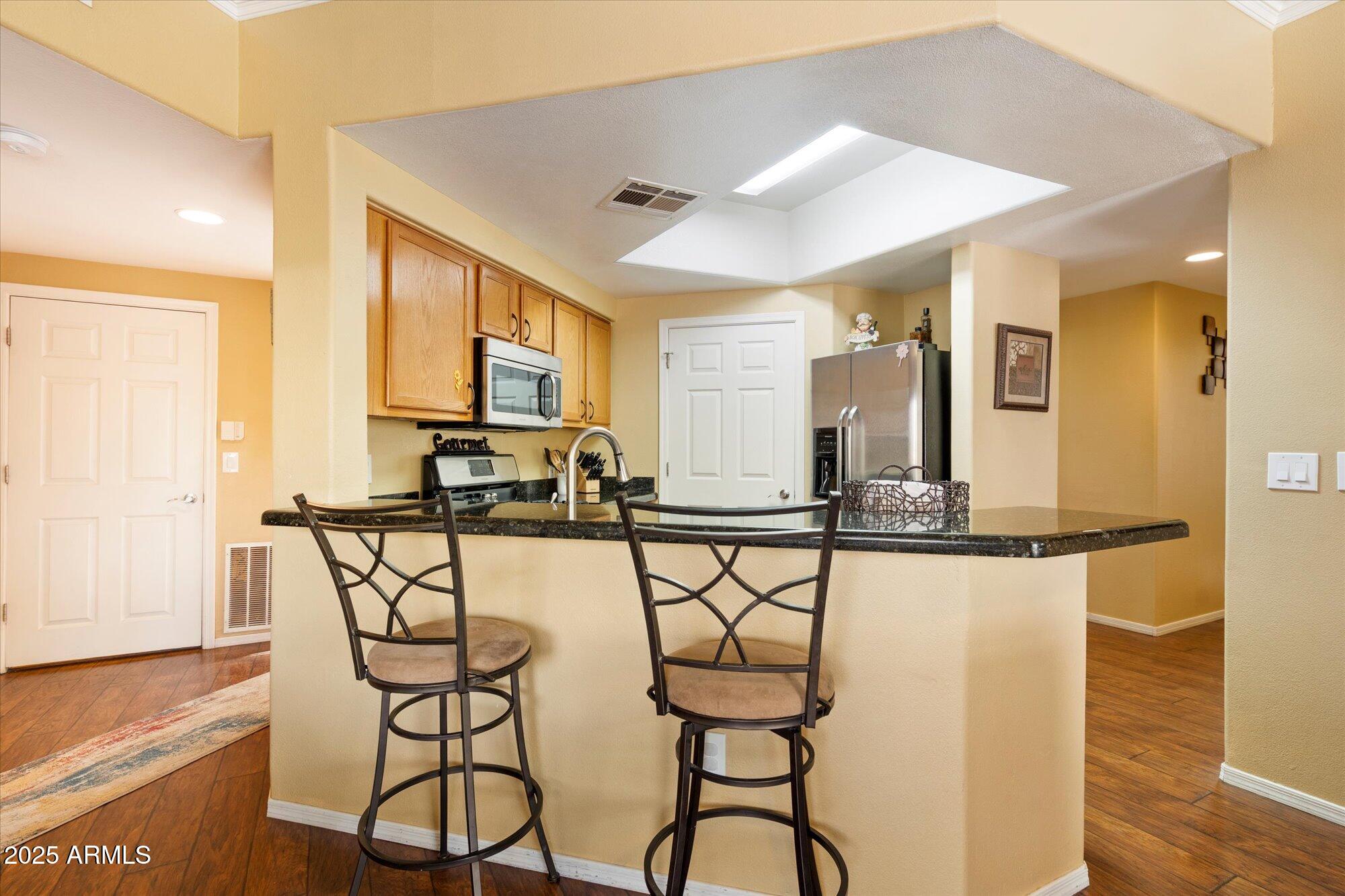 10030 W INDIAN SCHOOL Road, 240