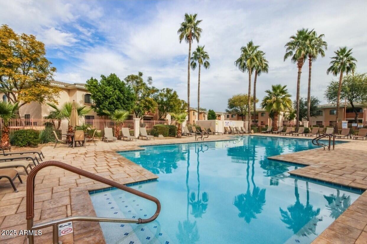 10030 W INDIAN SCHOOL Road, 240