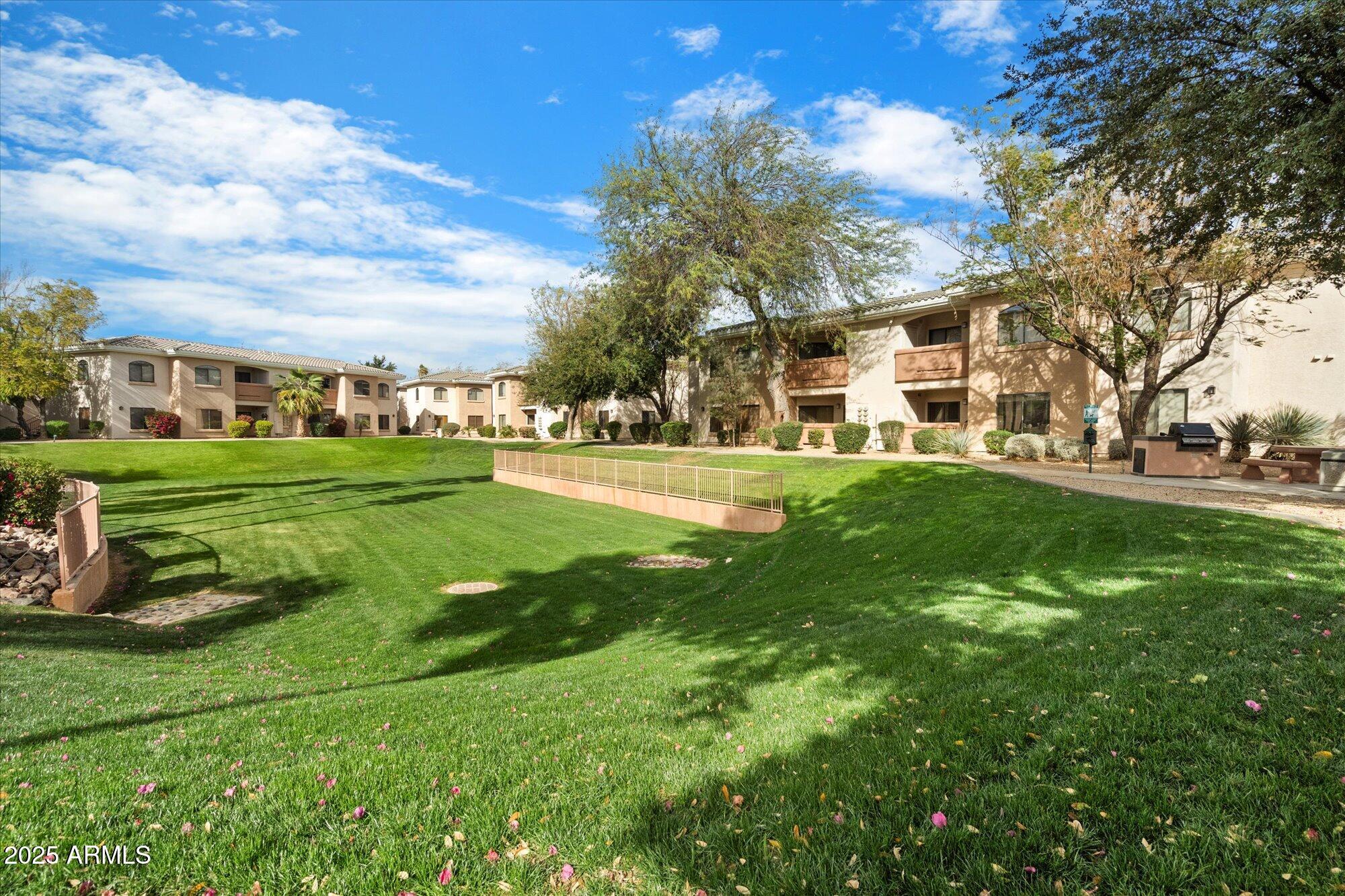 10030 W INDIAN SCHOOL Road, 240