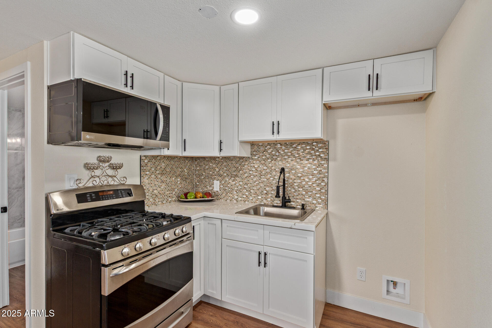 2211 W MITCHELL Drive