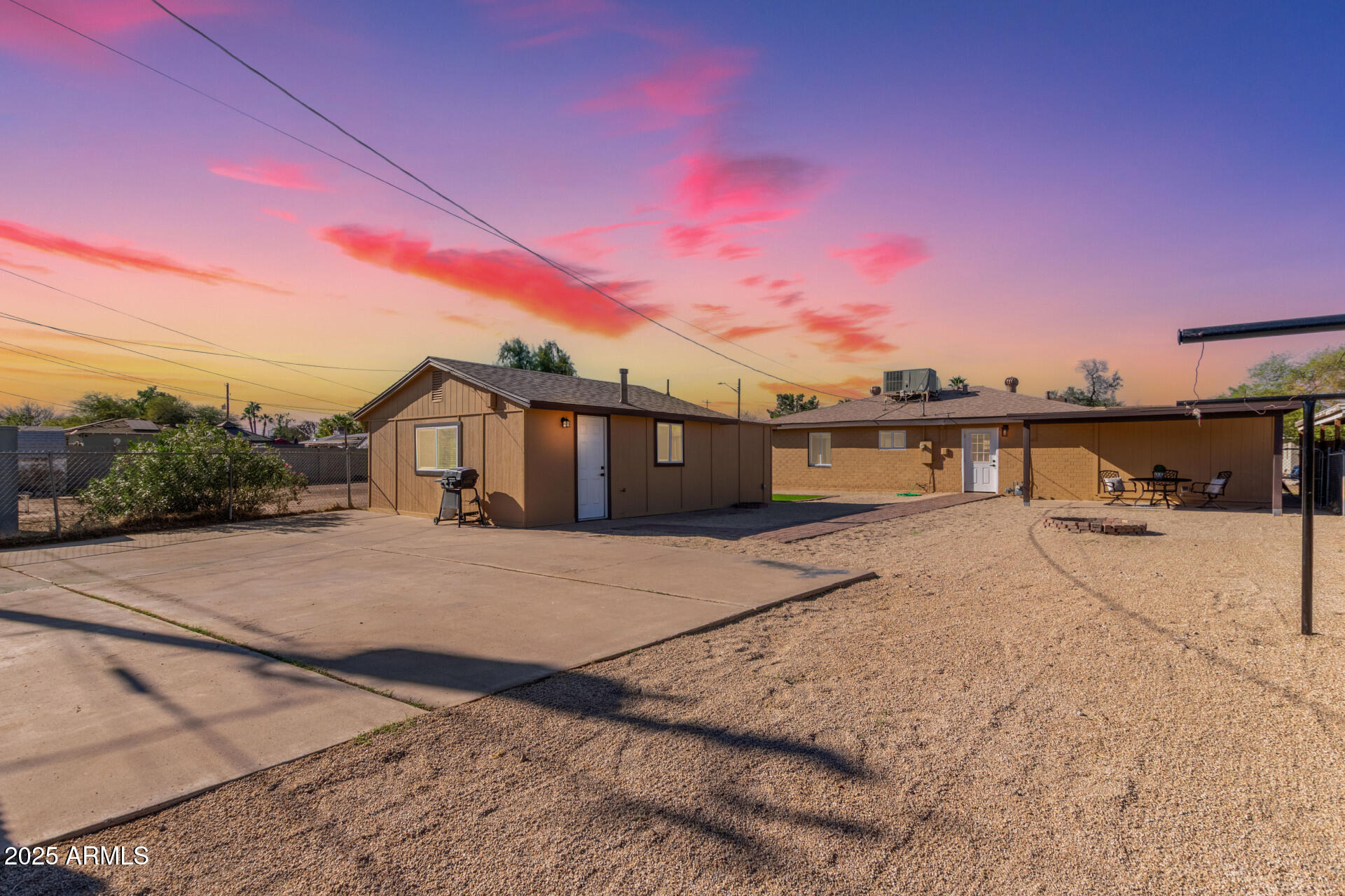 2211 W MITCHELL Drive