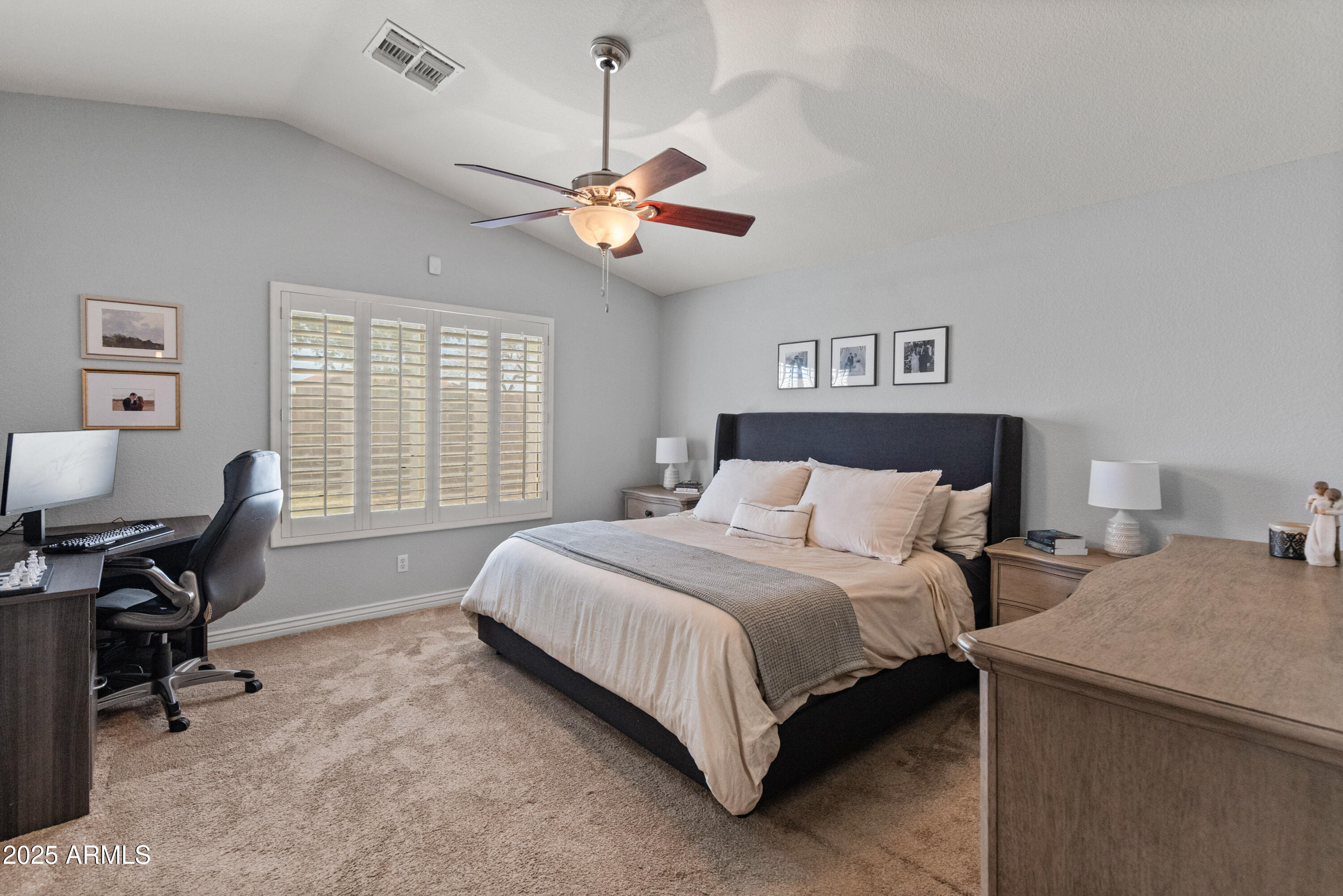 3611 W CHARLOTTE Drive