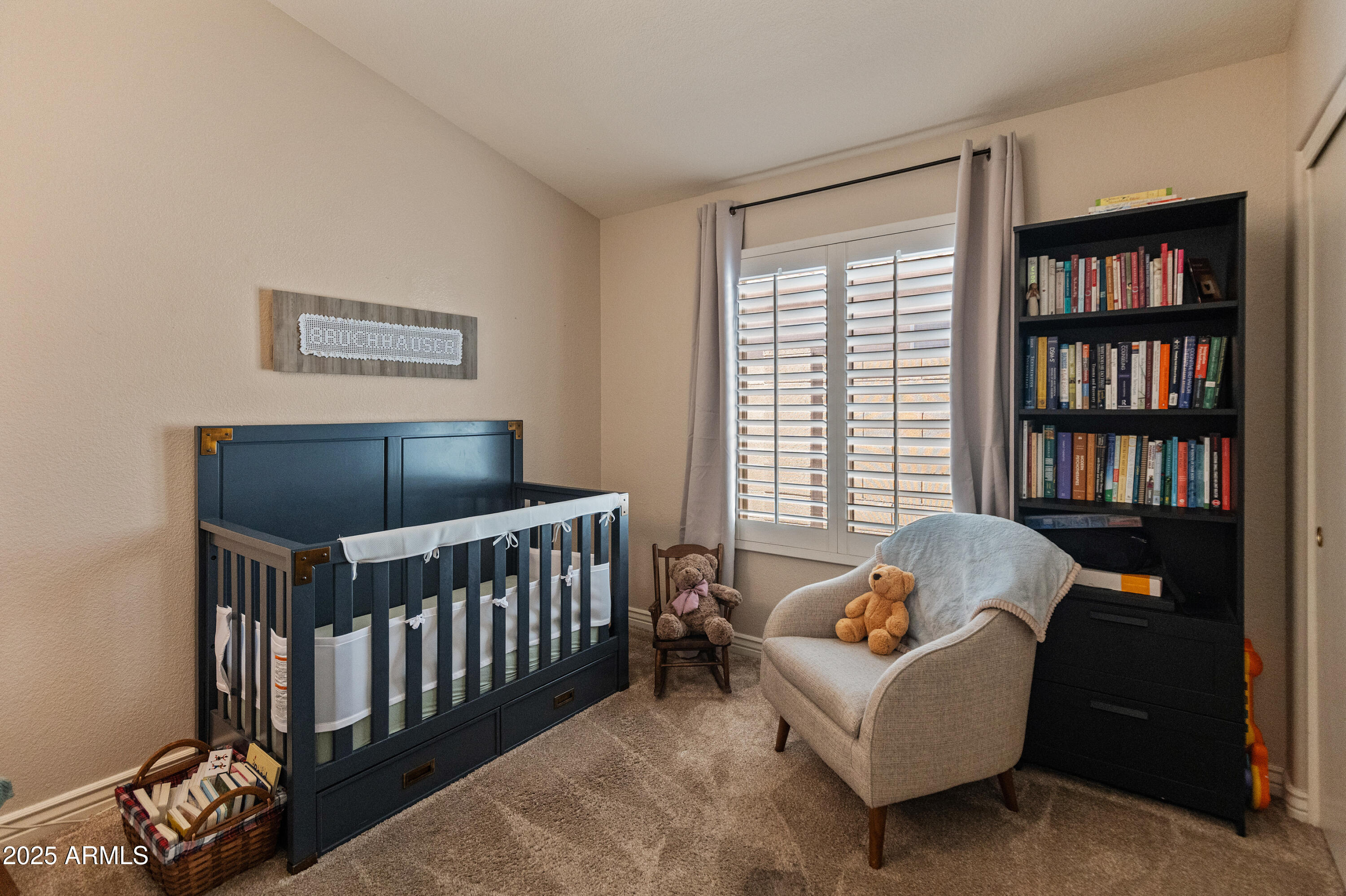 3611 W CHARLOTTE Drive