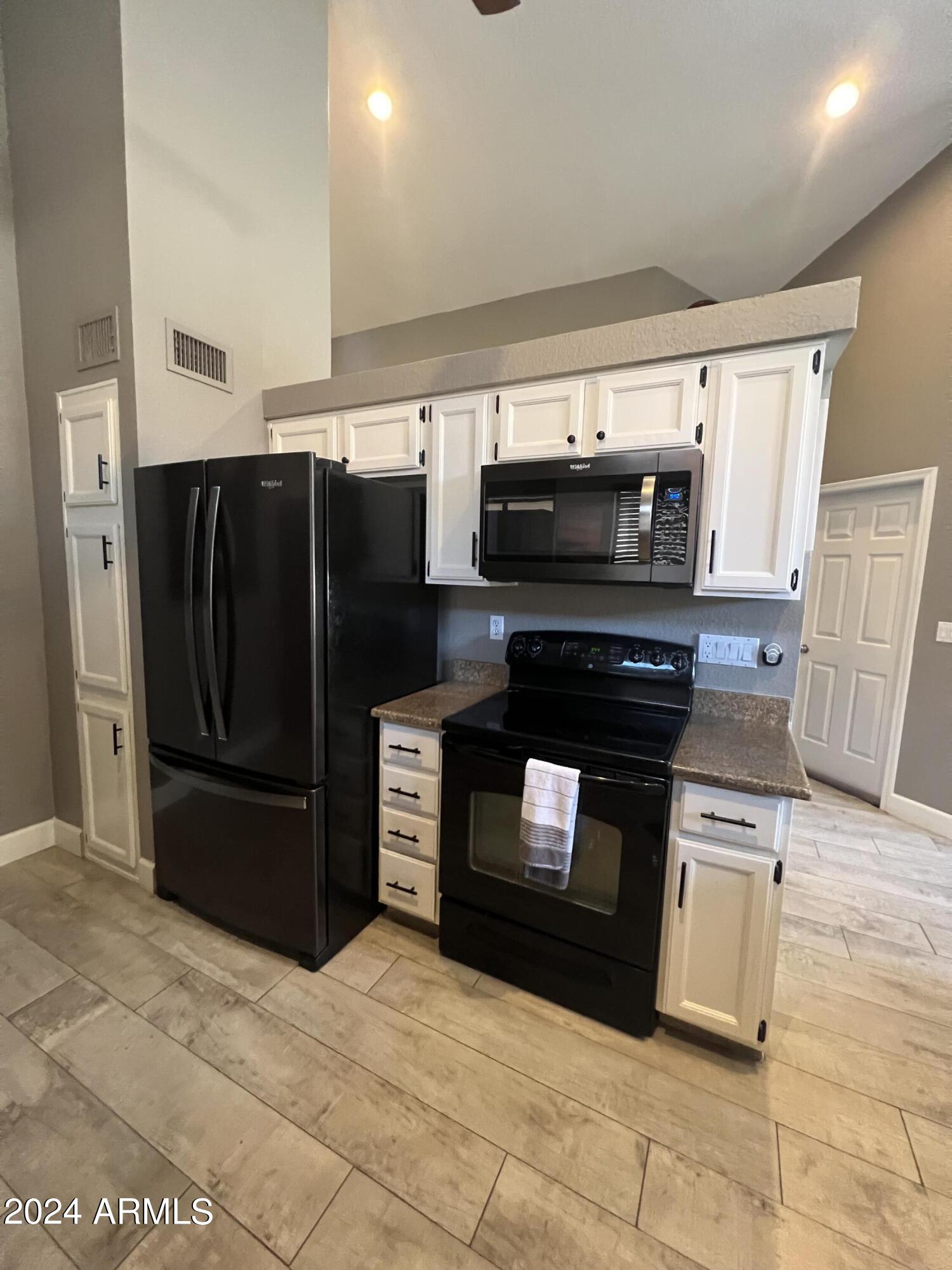 3534 E VERBENA Drive