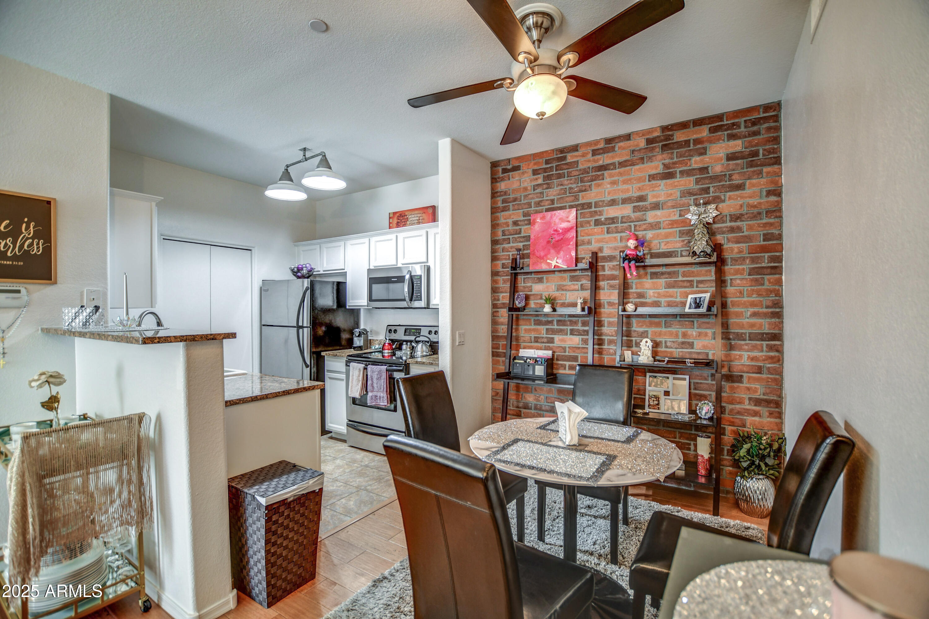 3302 N 7TH Street, 141