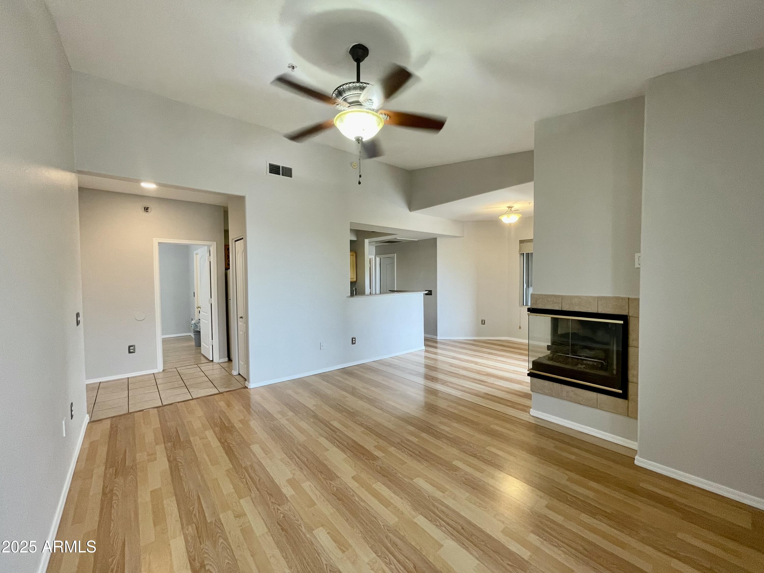 2929 W YORKSHIRE Drive, 2033