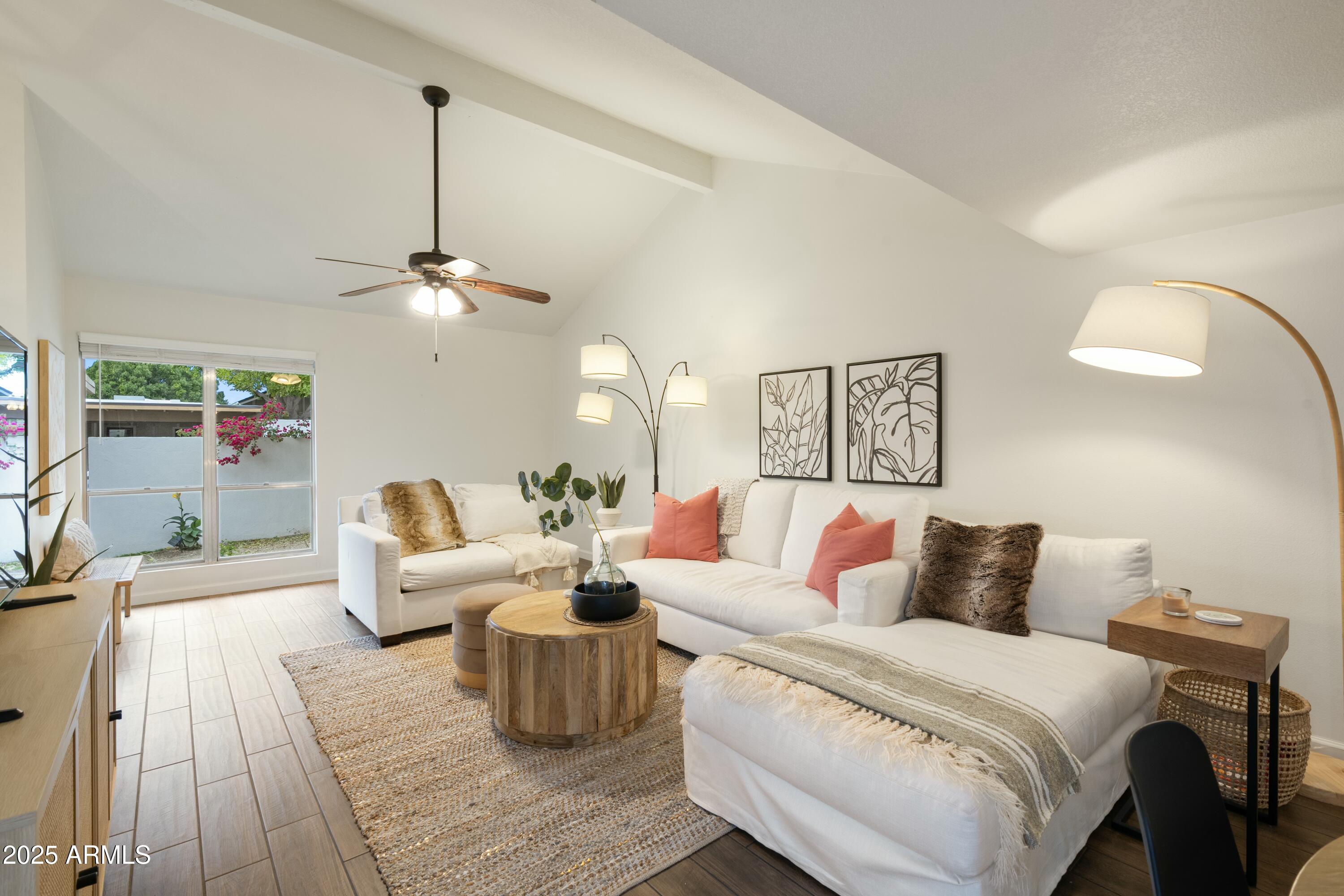 6633 N MAJORCA Way W