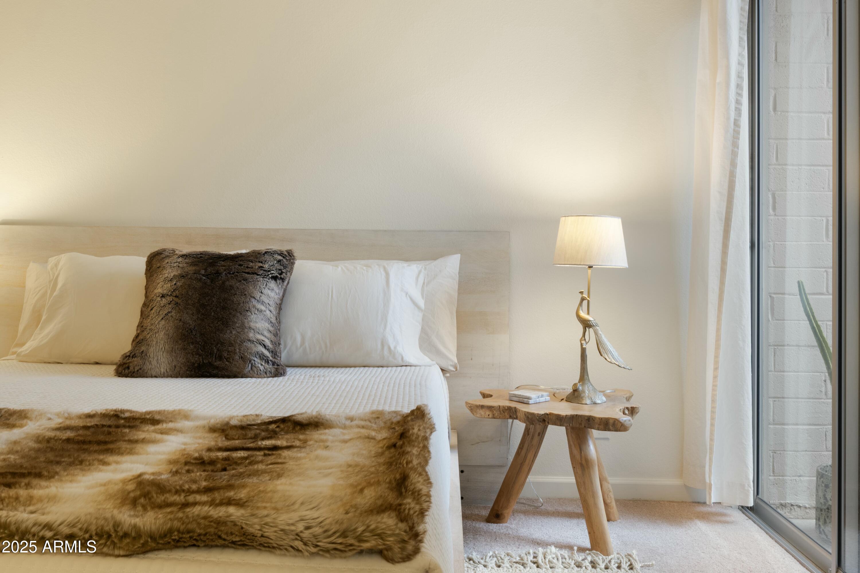 6633 N MAJORCA Way W