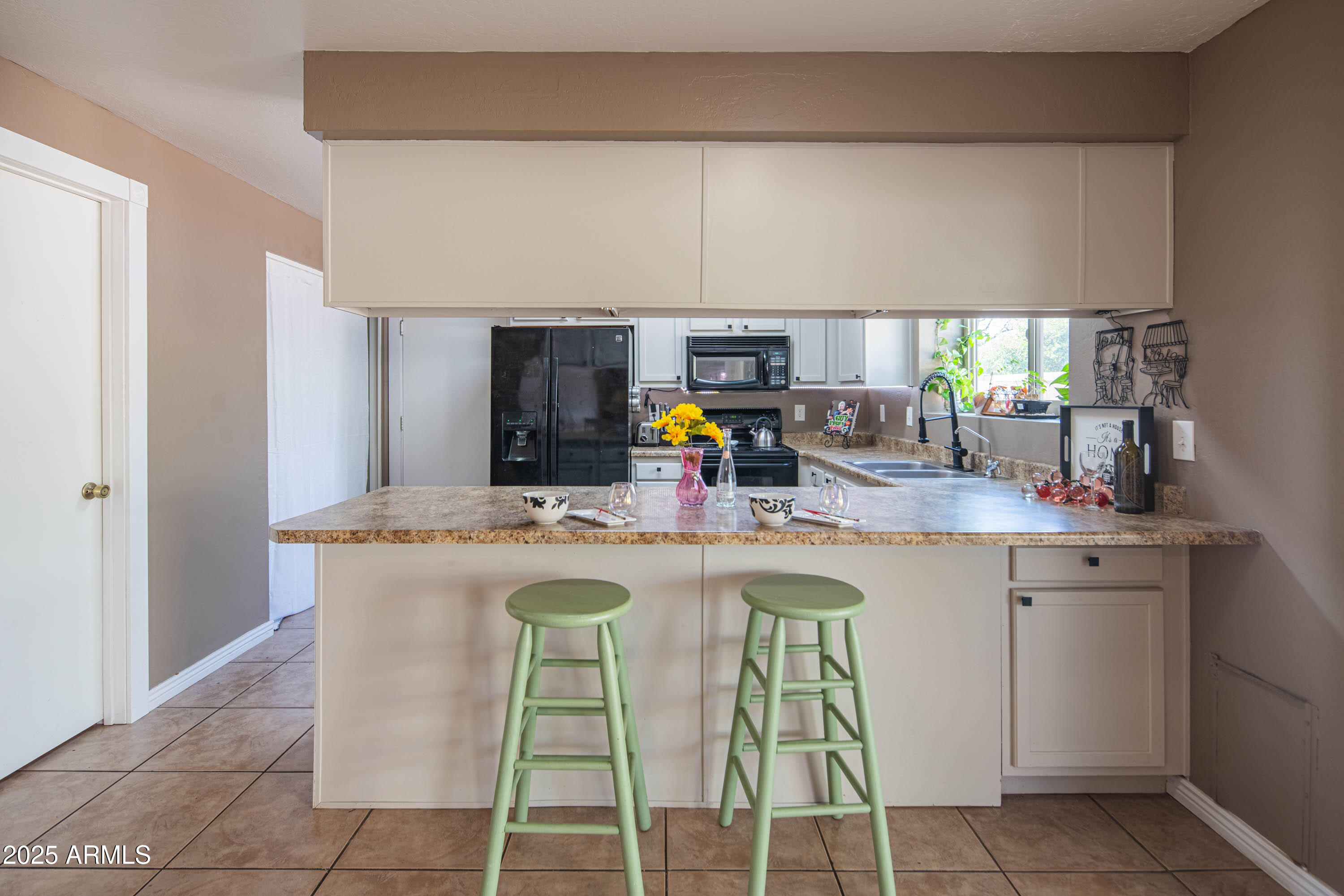 4412 E VILLA THERESA Drive