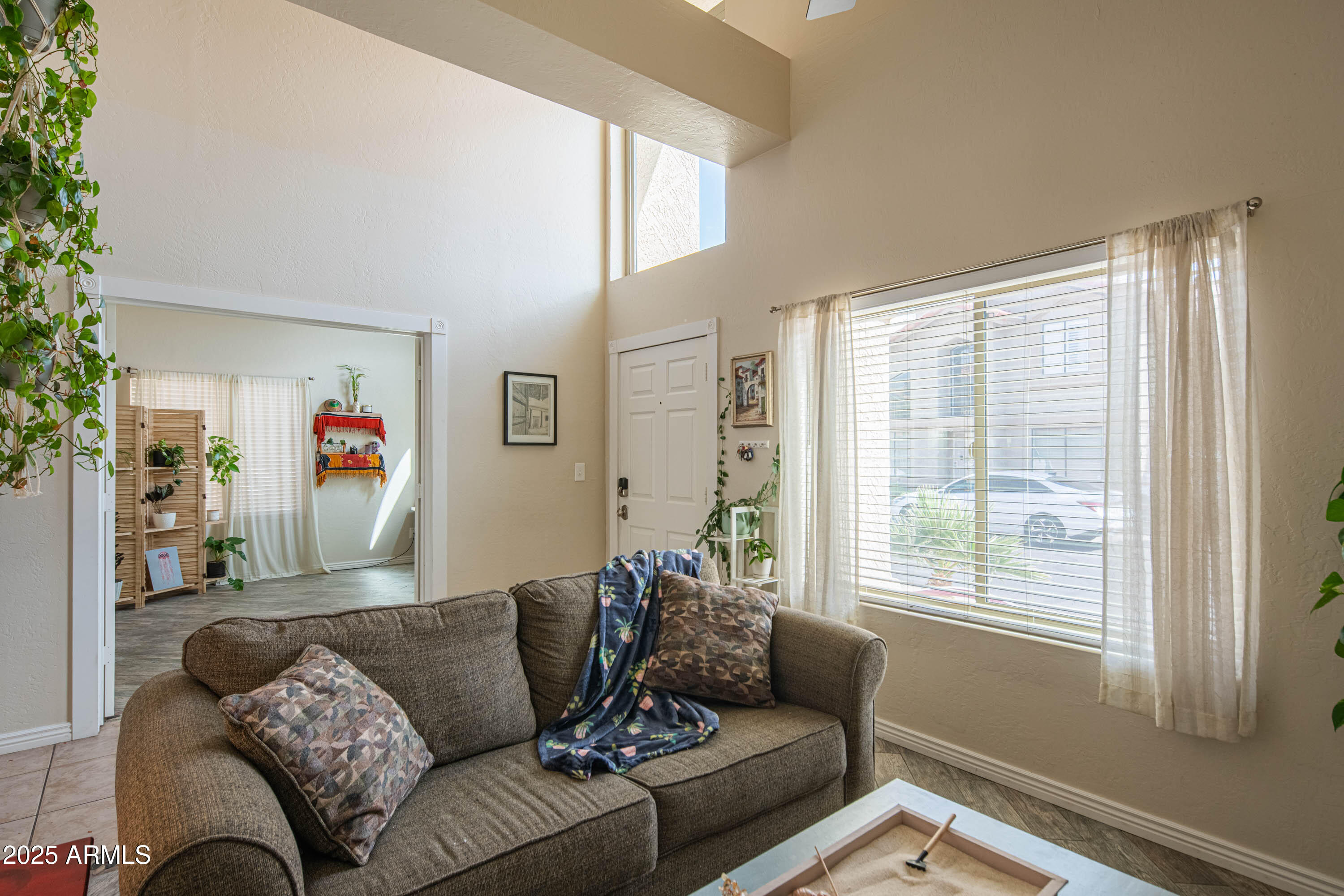 4412 E VILLA THERESA Drive