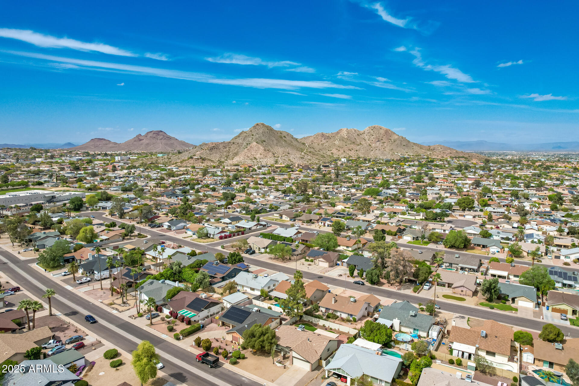 2622 E LARKSPUR Drive