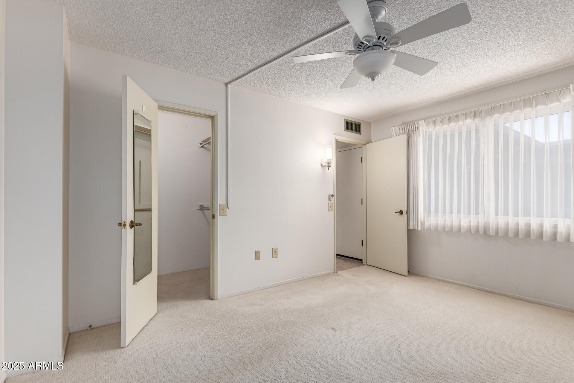 10619 W HIGHWOOD Lane