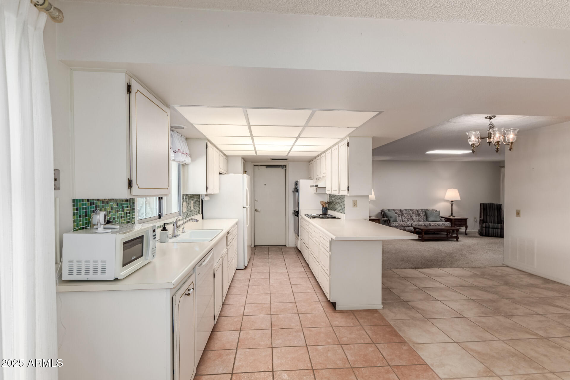 10619 W HIGHWOOD Lane