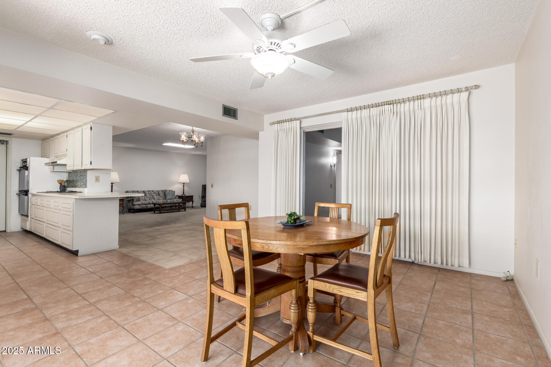 10619 W HIGHWOOD Lane