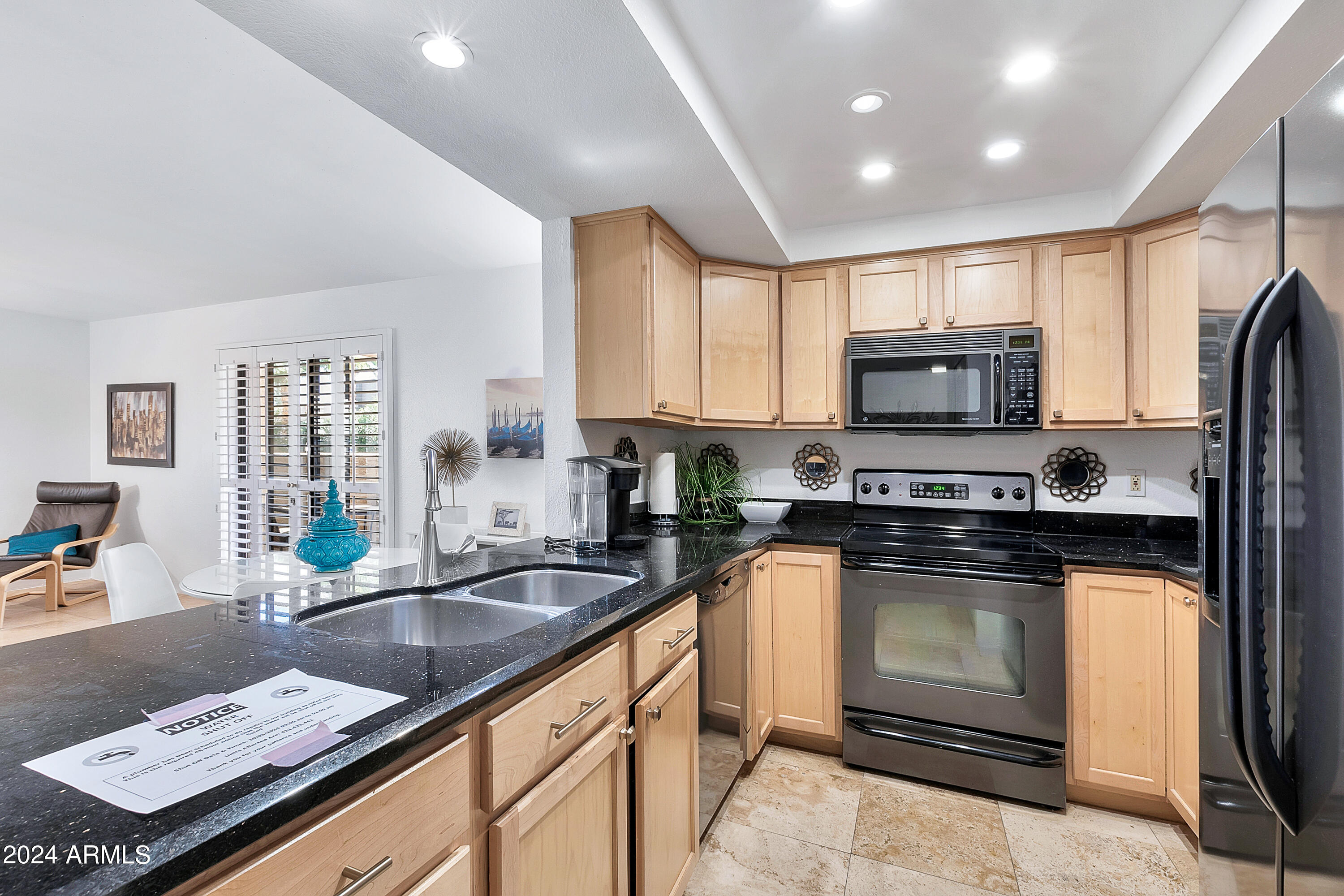 5102 N 31ST Place, 411