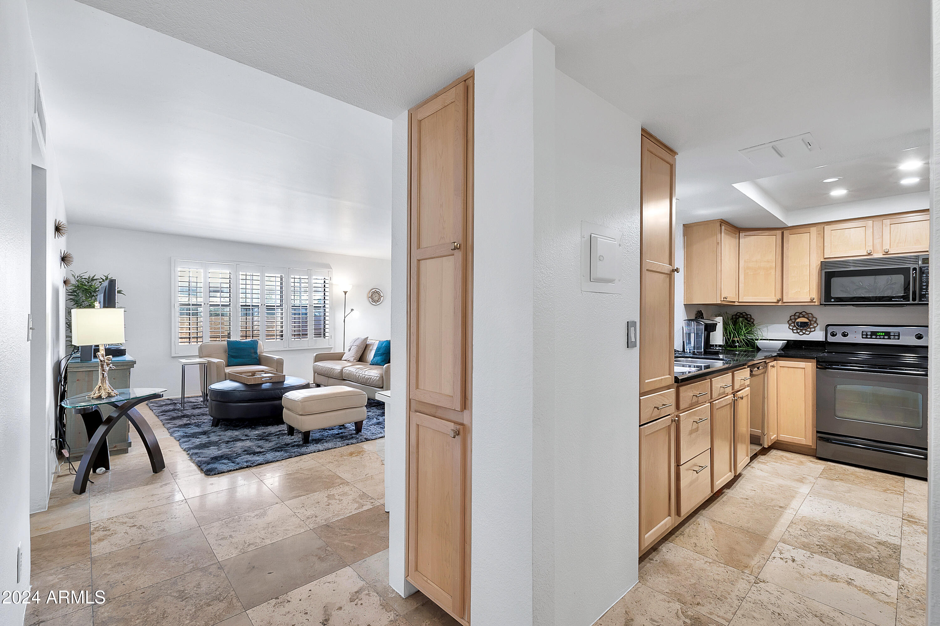 5102 N 31ST Place, 411