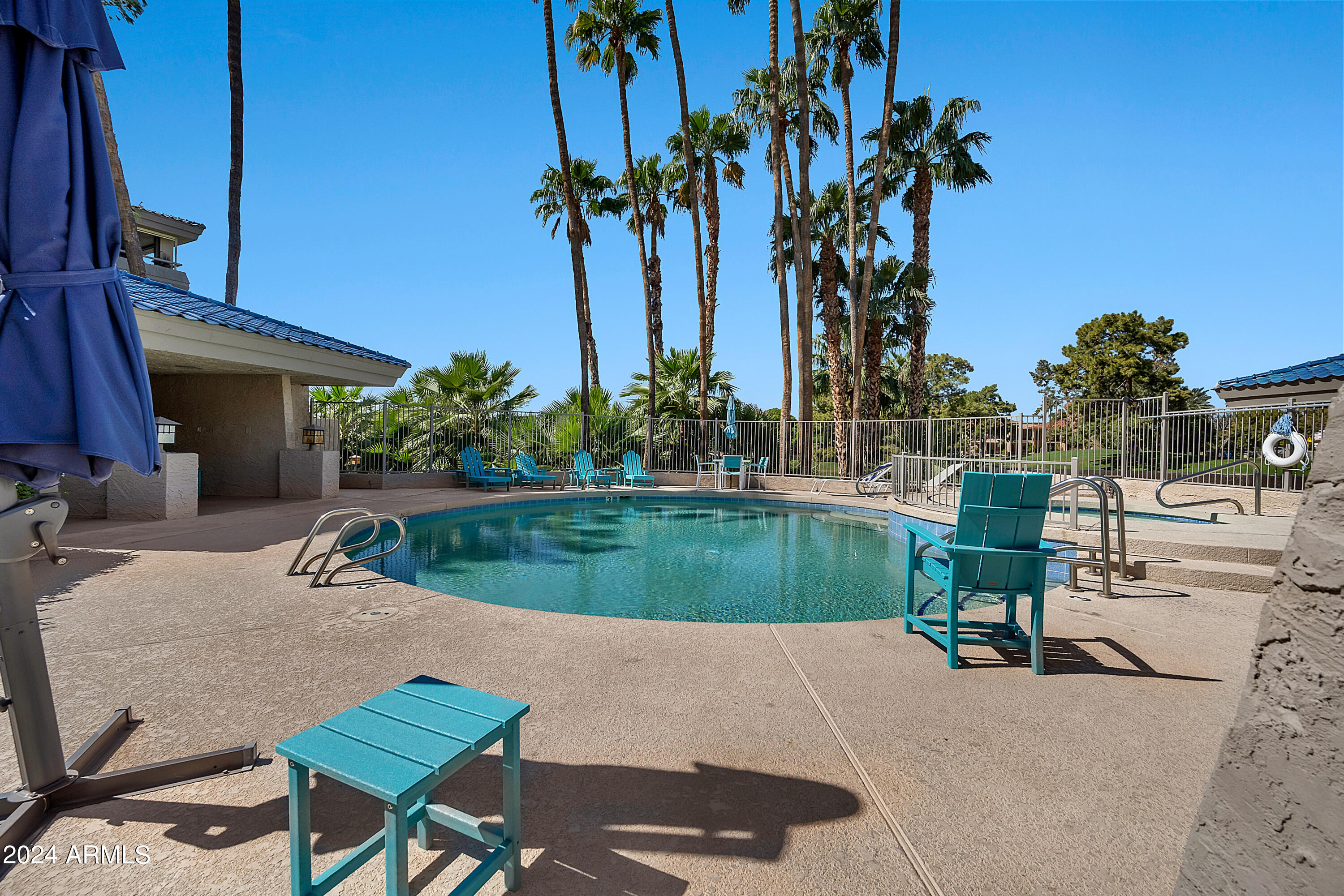 5102 N 31ST Place, 411