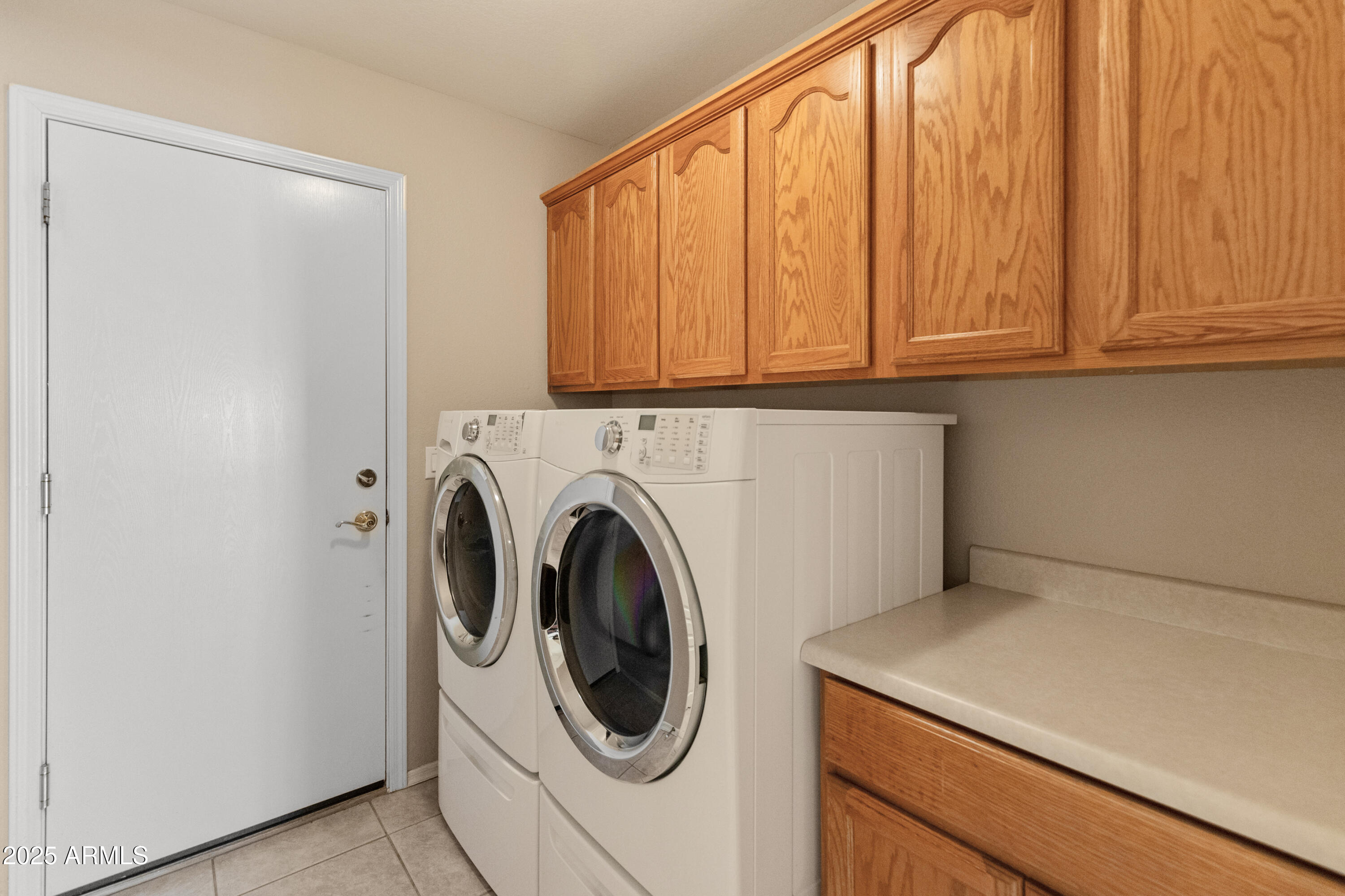 7916 W MARY ANN Drive