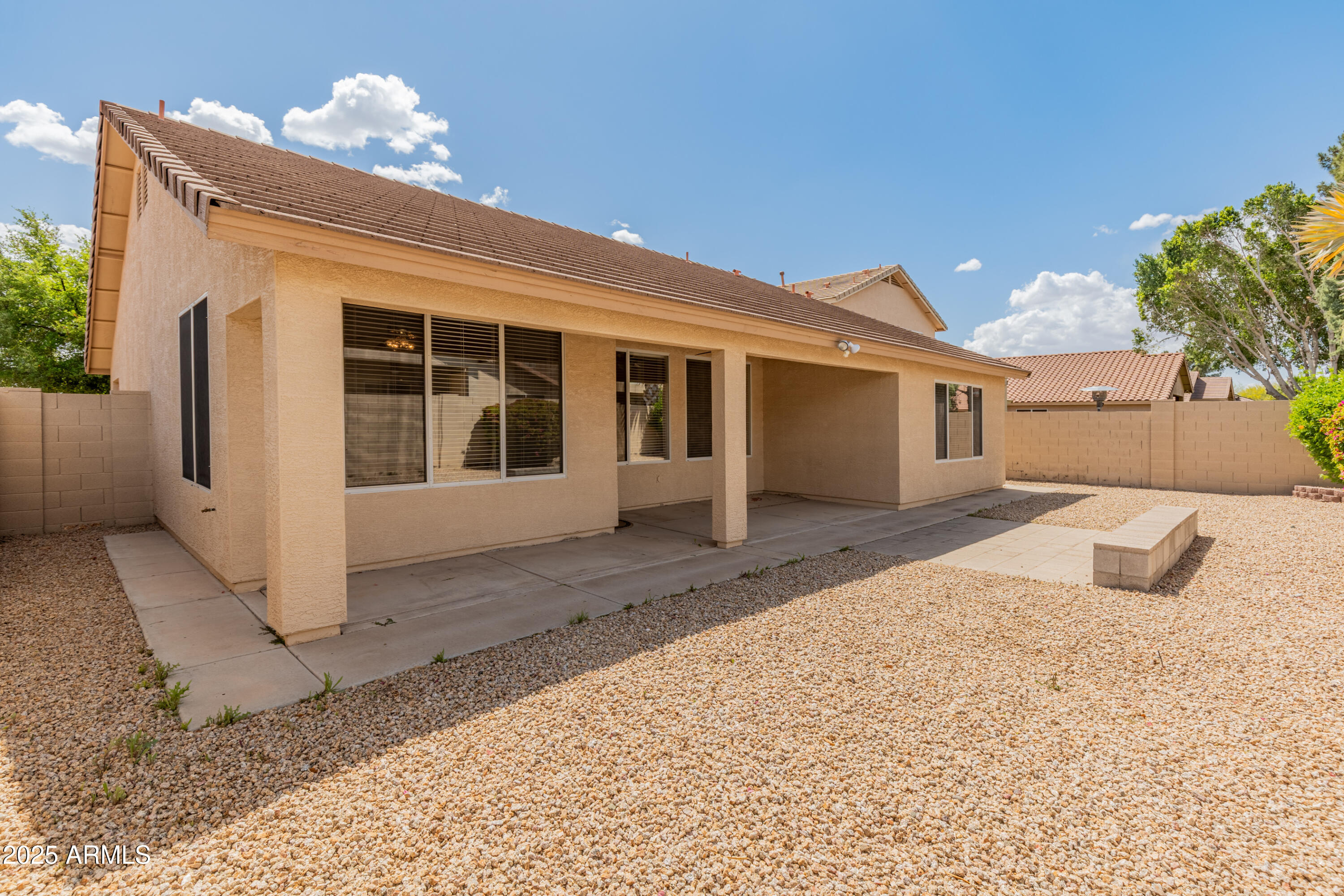 7916 W MARY ANN Drive