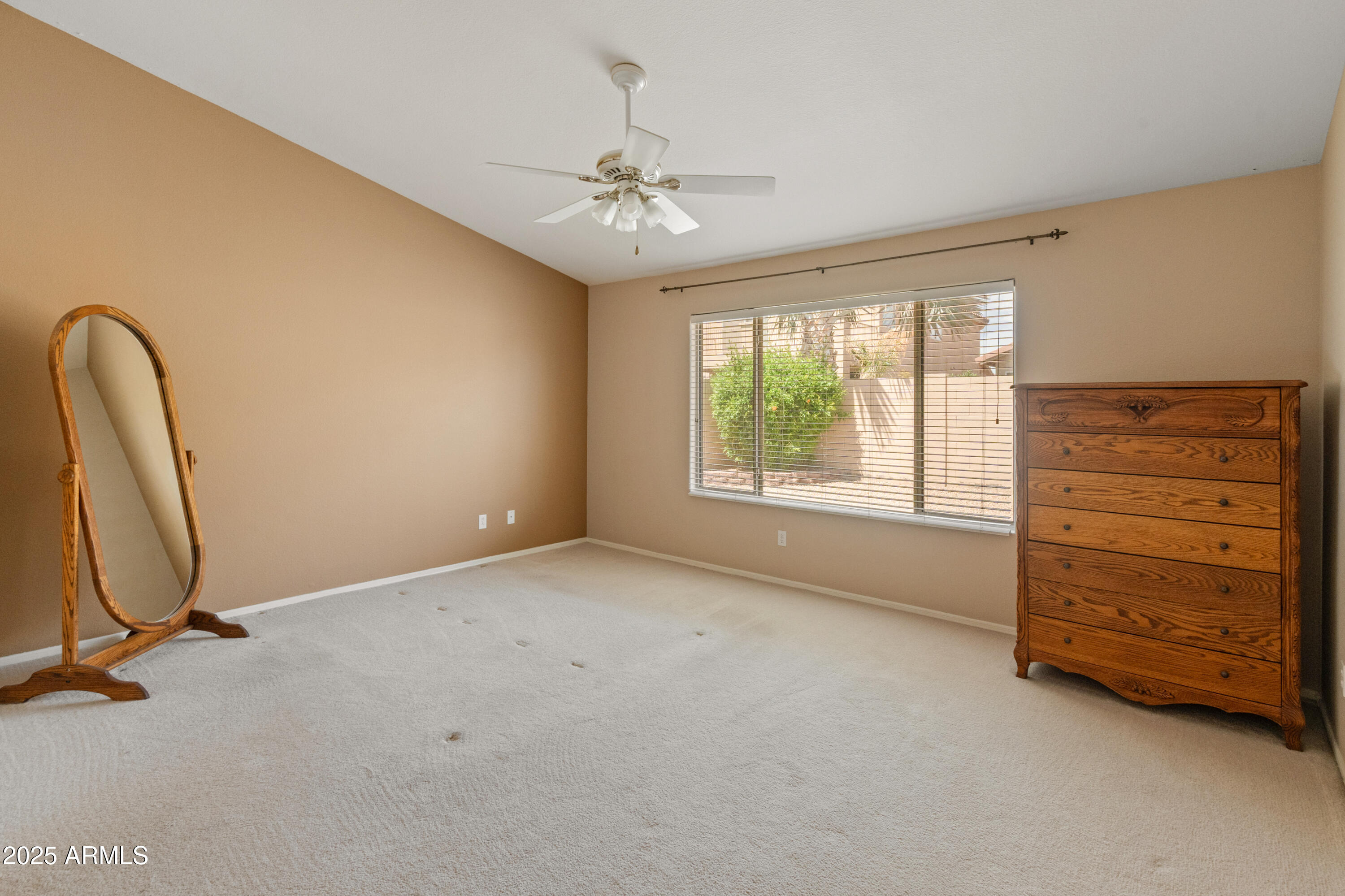 7916 W MARY ANN Drive